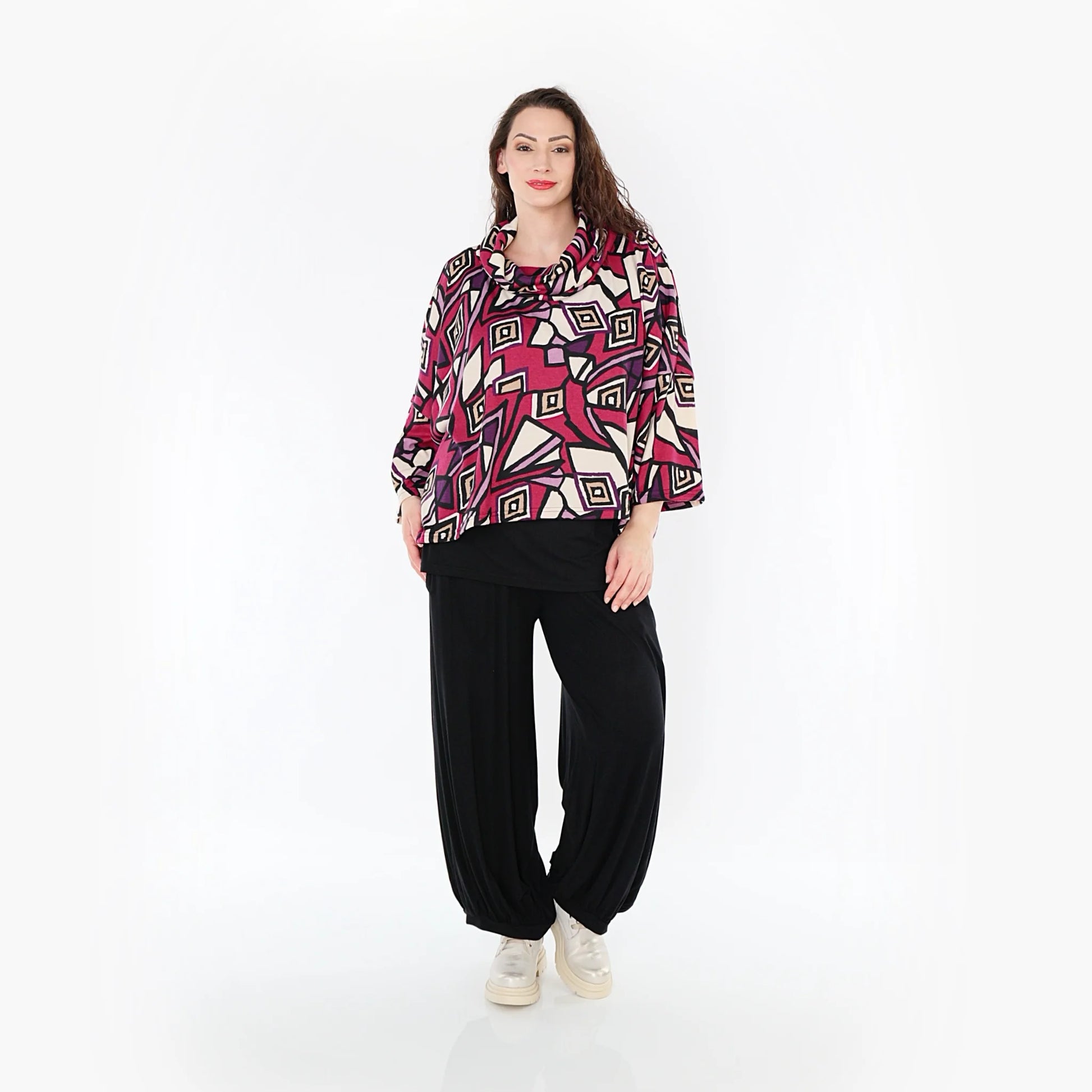AKH Fashion Bigshirt in kastiger Form, aus Viskose, 1397.03019, Fuchsia-Schwarz-Creme, Aztec