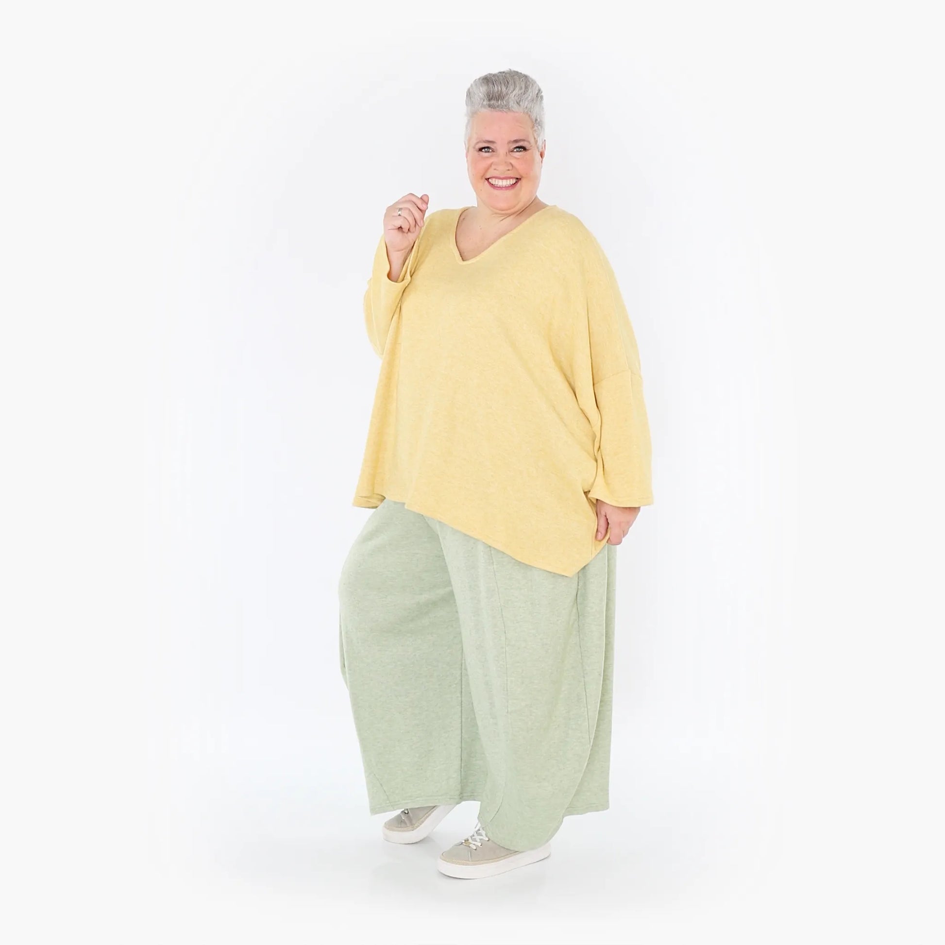 AKH Fashion Bigshirt in kastiger Form, aus Viskose, 1429.06993, LimeGelb, Schick, Modern