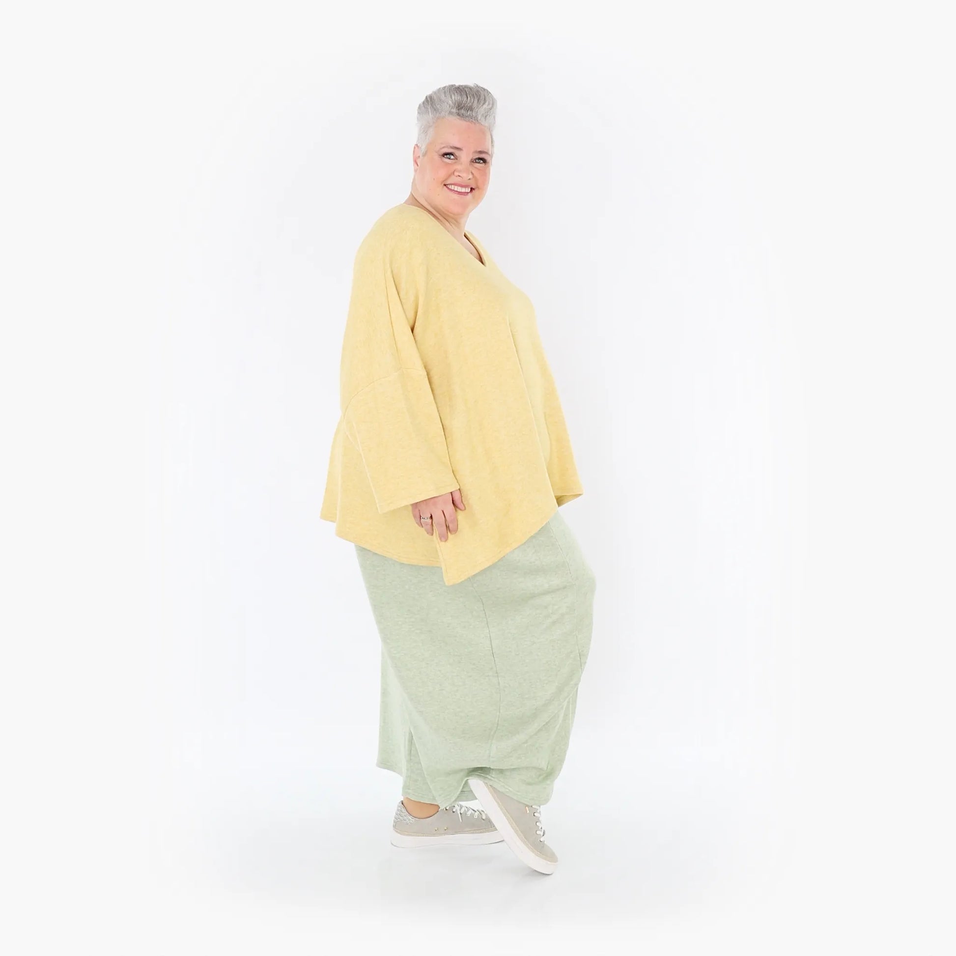 AKH Fashion Bigshirt in kastiger Form, aus Viskose, 1429.06993, LimeGelb, Schick, Modern