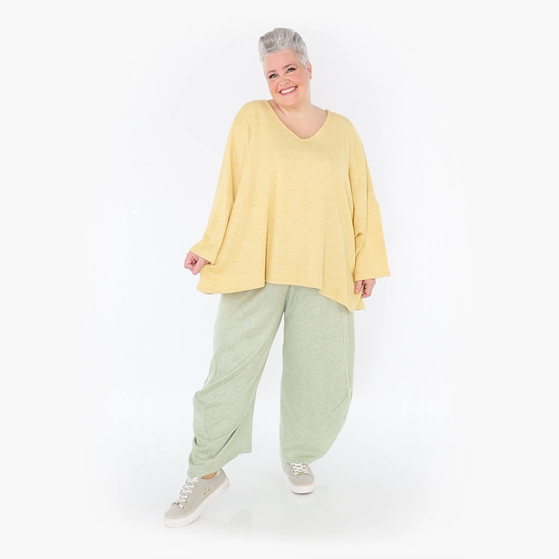 AKH Fashion Bigshirt in kastiger Form, aus Viskose, 1429.06993, LimeGelb, Schick, Modern