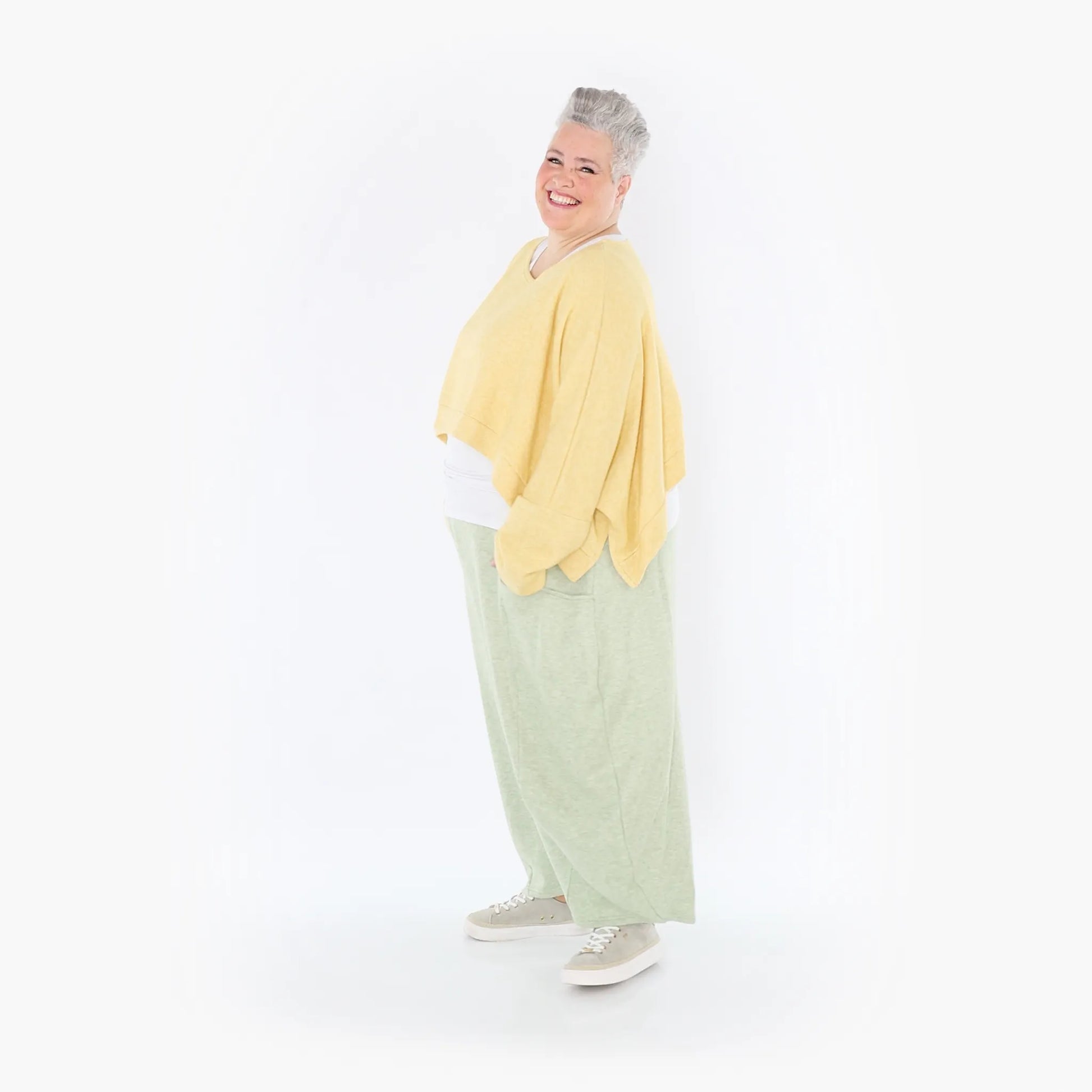 AKH Fashion Bigshirt in kastiger Form, aus Viskose, 1429.07011, LimeGelb, Schick, Modern