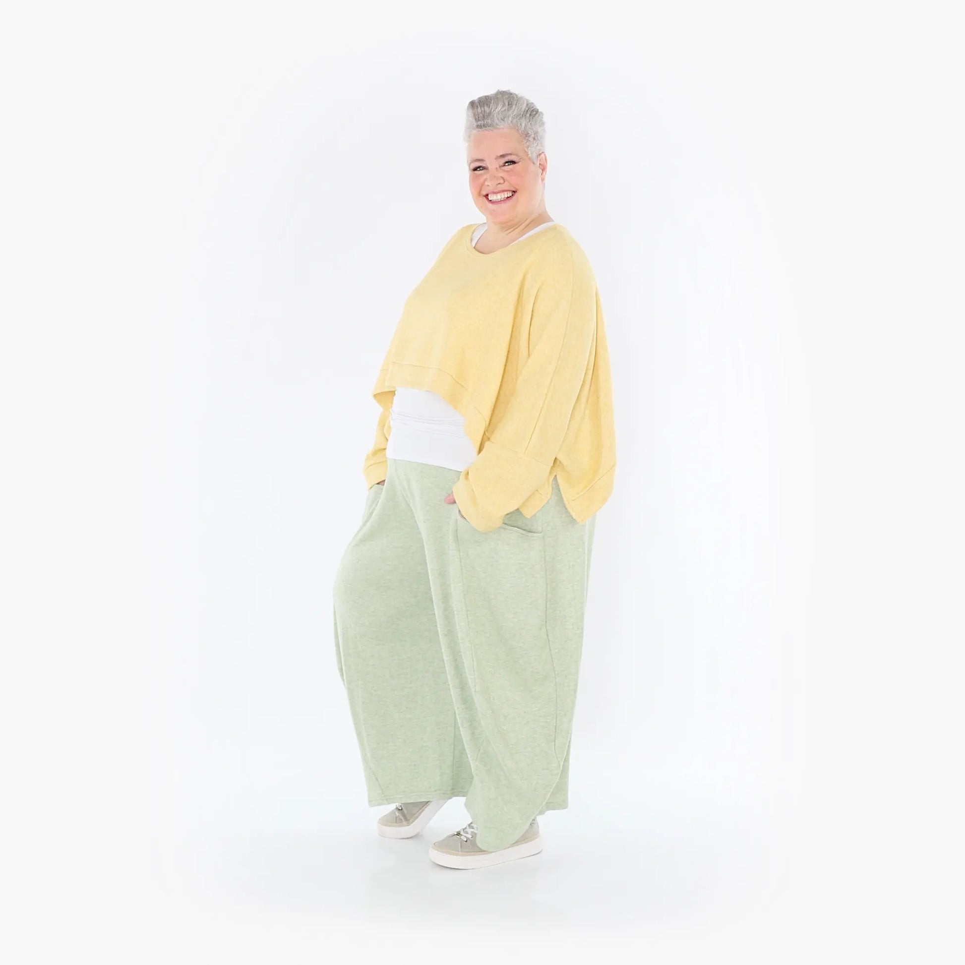 AKH Fashion Bigshirt in kastiger Form, aus Viskose, 1429.07011, LimeGelb, Schick, Modern