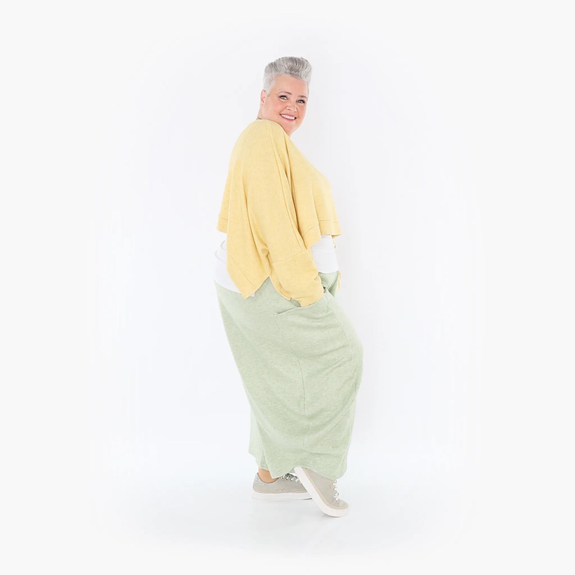 AKH Fashion Bigshirt in kastiger Form, aus Viskose, 1429.07011, LimeGelb, Schick, Modern