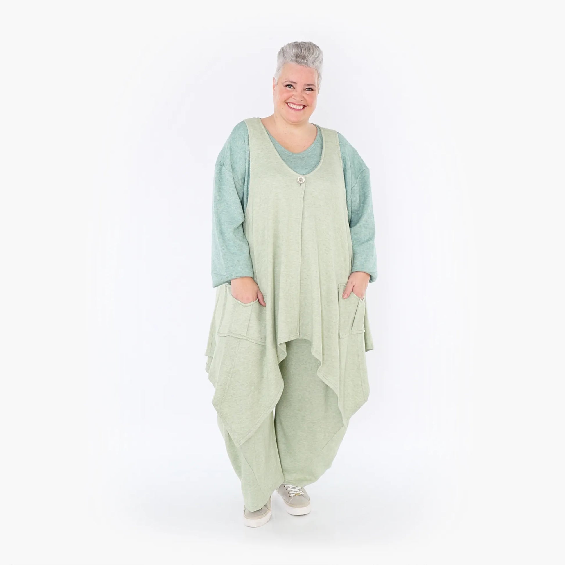 A-Form Weste von AKH Fashion aus Viskose, 1429.00110, Apfelgrün, Schick, Modern, Bequem