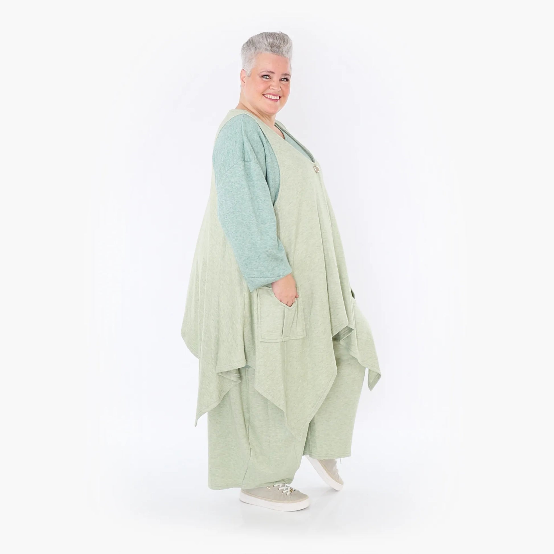 A-Form Weste von AKH Fashion aus Viskose, 1429.00110, Apfelgrün, Schick, Modern, Bequem