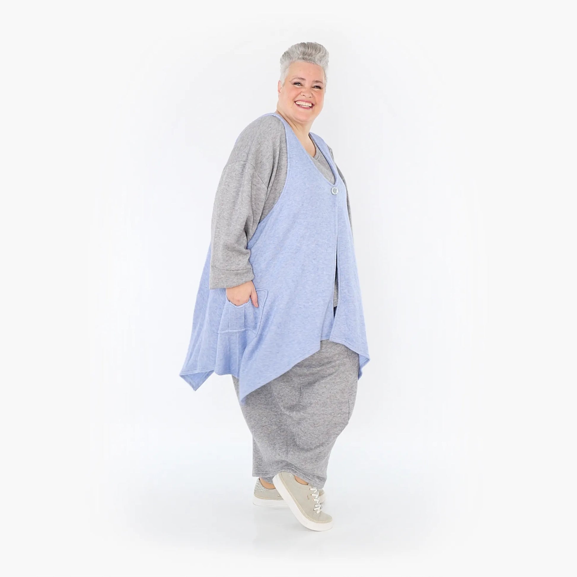 A-Form Weste von AKH Fashion aus Viskose, 1429.00110, Hellblau, Schick, Modern, Bequem