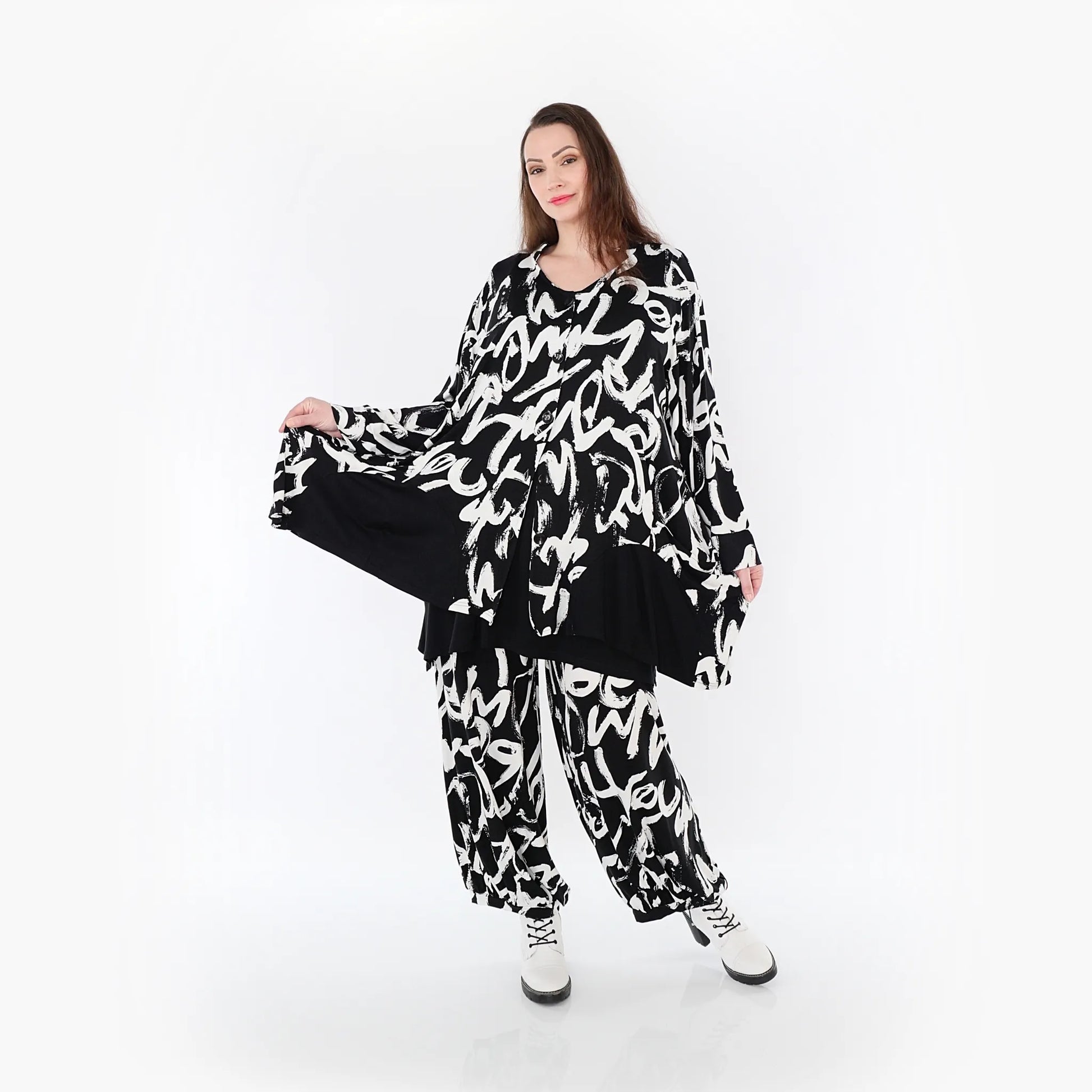 A-Form Jacke von AKH Fashion aus Viskose, 1434.07027, Schwarz/Weiß, Schick, Modern, Bequem