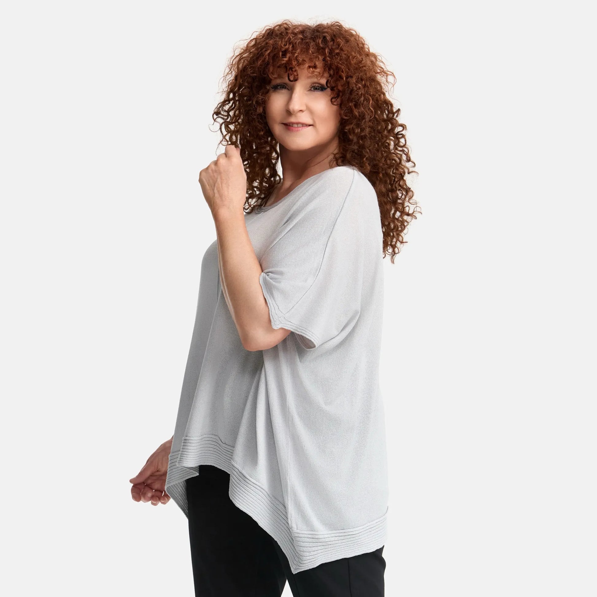 Amandine Pullover in kastiger Form, aus Viskose, A2803, Hellgrau, Schick, Modern, Bequem