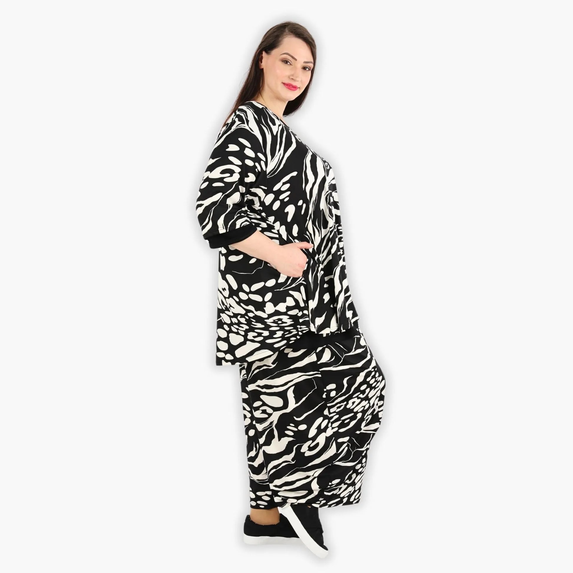AKH Fashion Shirt in Glocken-Form, aus Viskose, 1290.01892, Schwarz-Ecru, Abstrakt