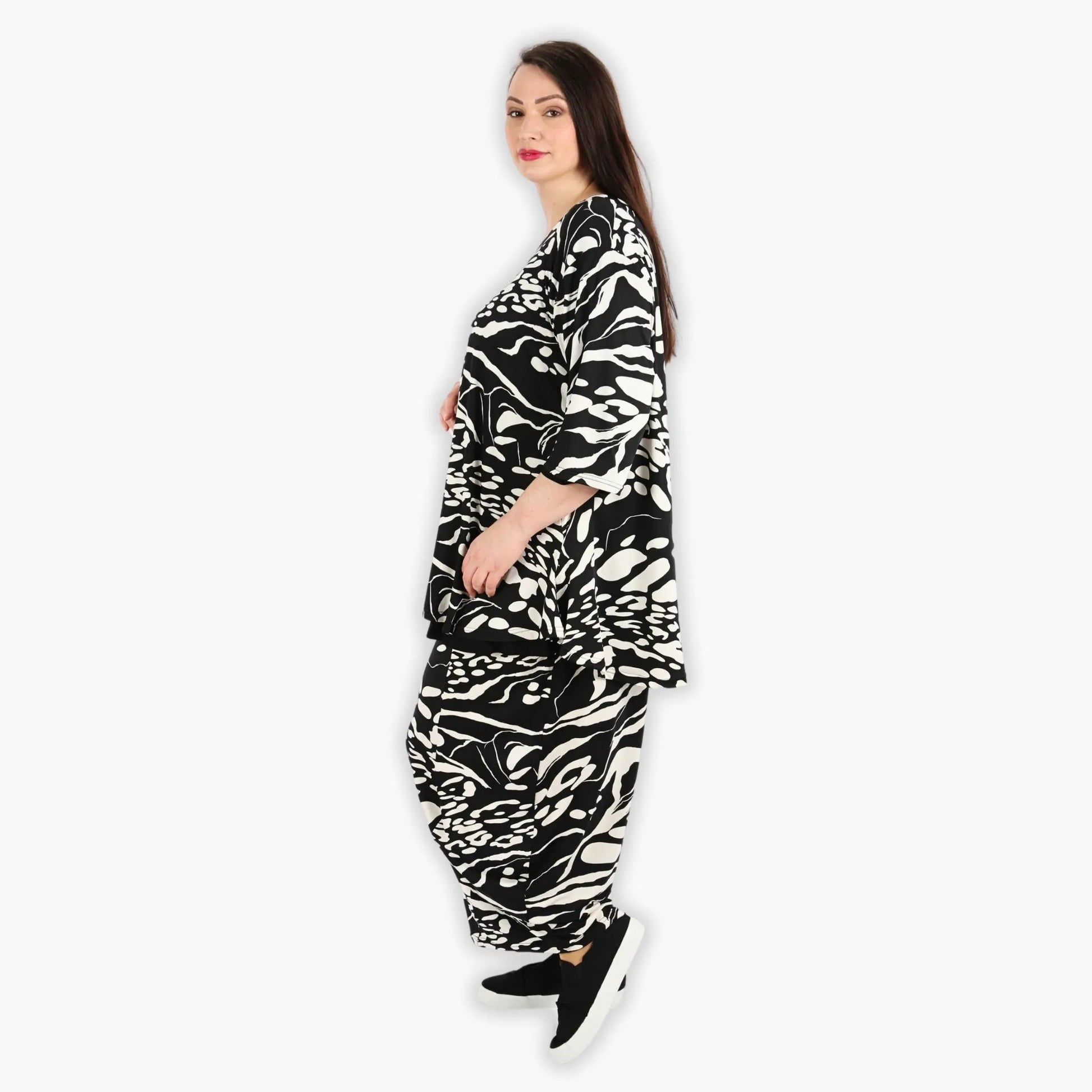 AKH Fashion Shirt in Glocken-Form, aus Viskose, 1290.01892, Schwarz-Ecru, Abstrakt
