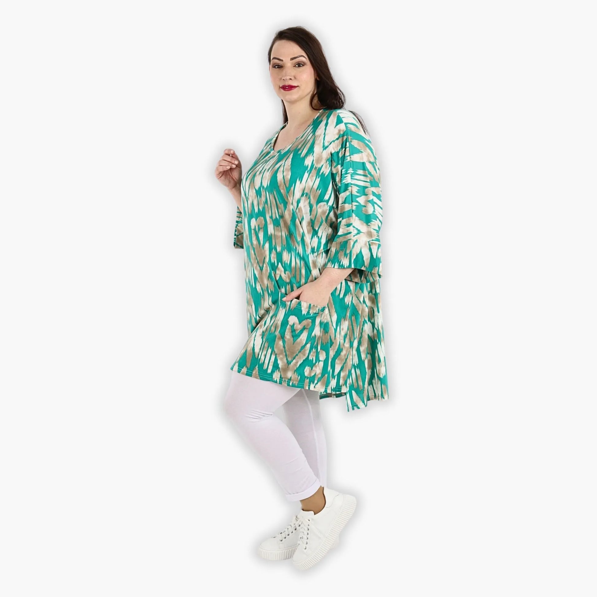 AKH Fashion Bigshirt in gerader Form, aus Viskose, 1296.06925, Mint-Beige, Grafik, Schick