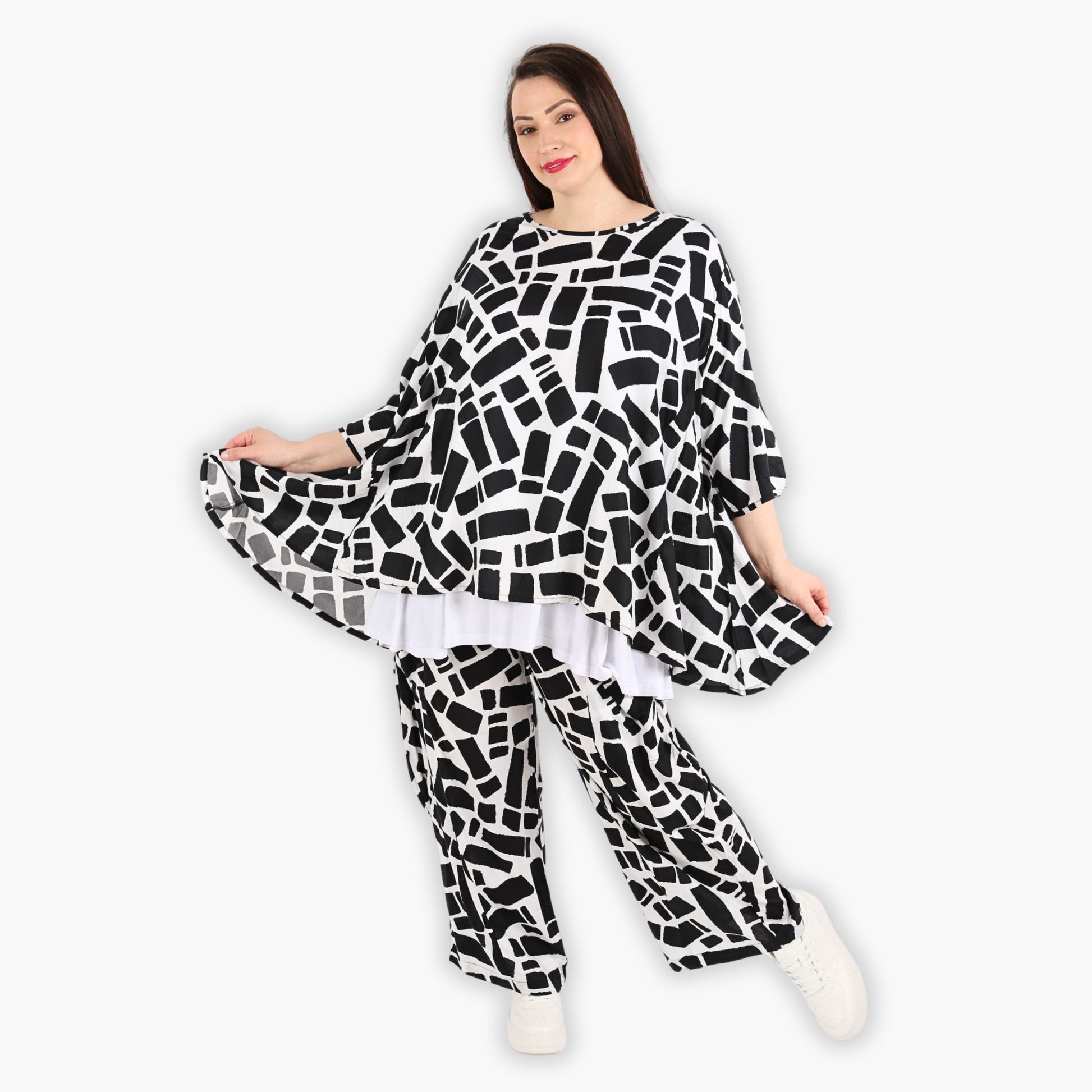 A-Form Bigshirt von AKH Fashion aus Viskose, 1299.00593, Schwarz-Weiß, Schick, Modern, Bequem