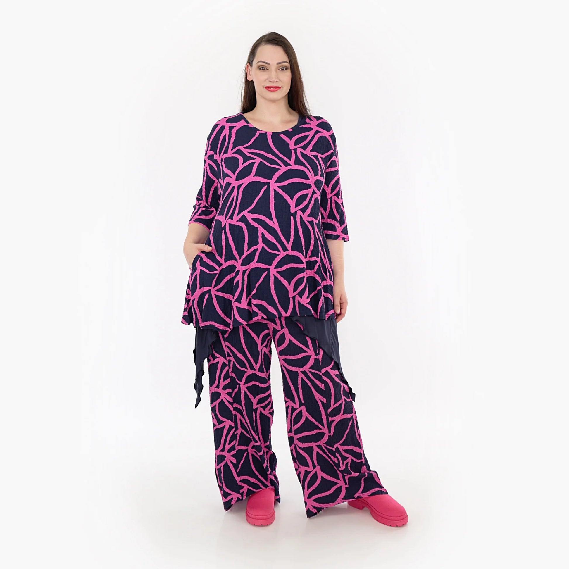 AKH Fashion Shirt in Glocken-Form, aus Viskose, 1317.01892, Marine-Fuchsia, Grafik