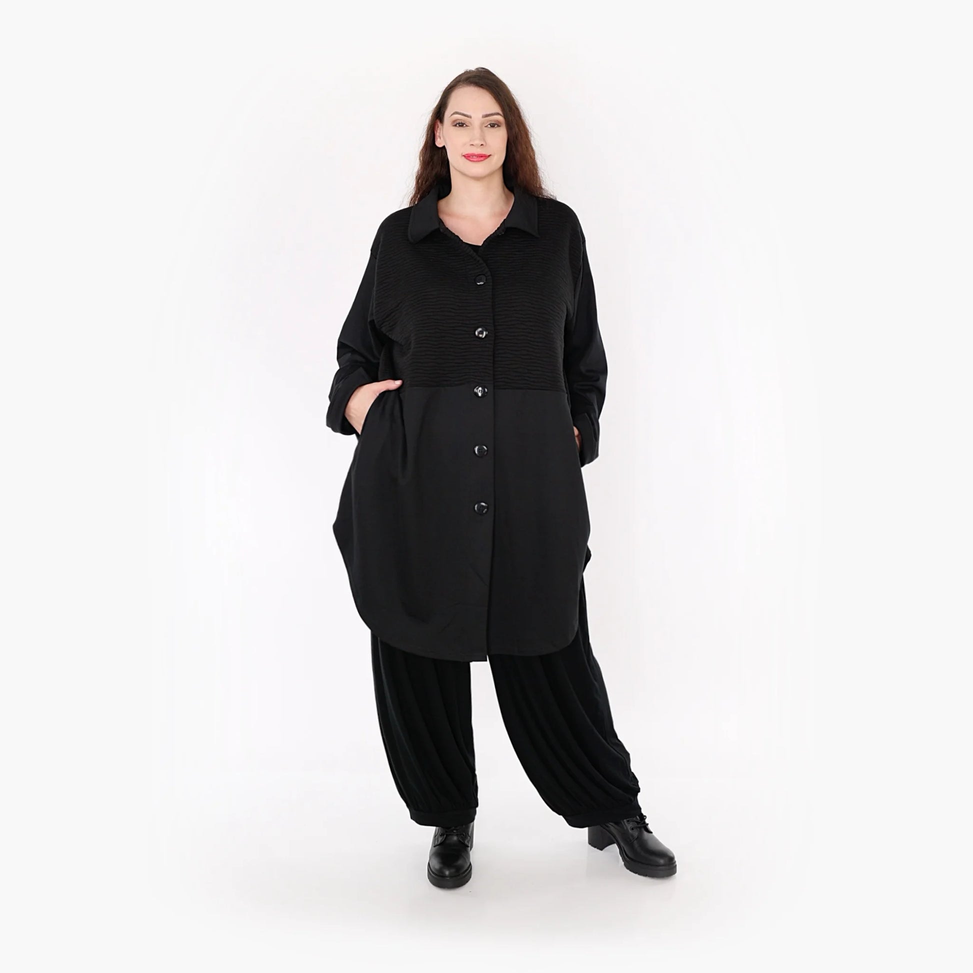 AKH Fashion Bluse in gerundeter Form, aus Materialmix, 1347.06881, Schwarz, Wellen