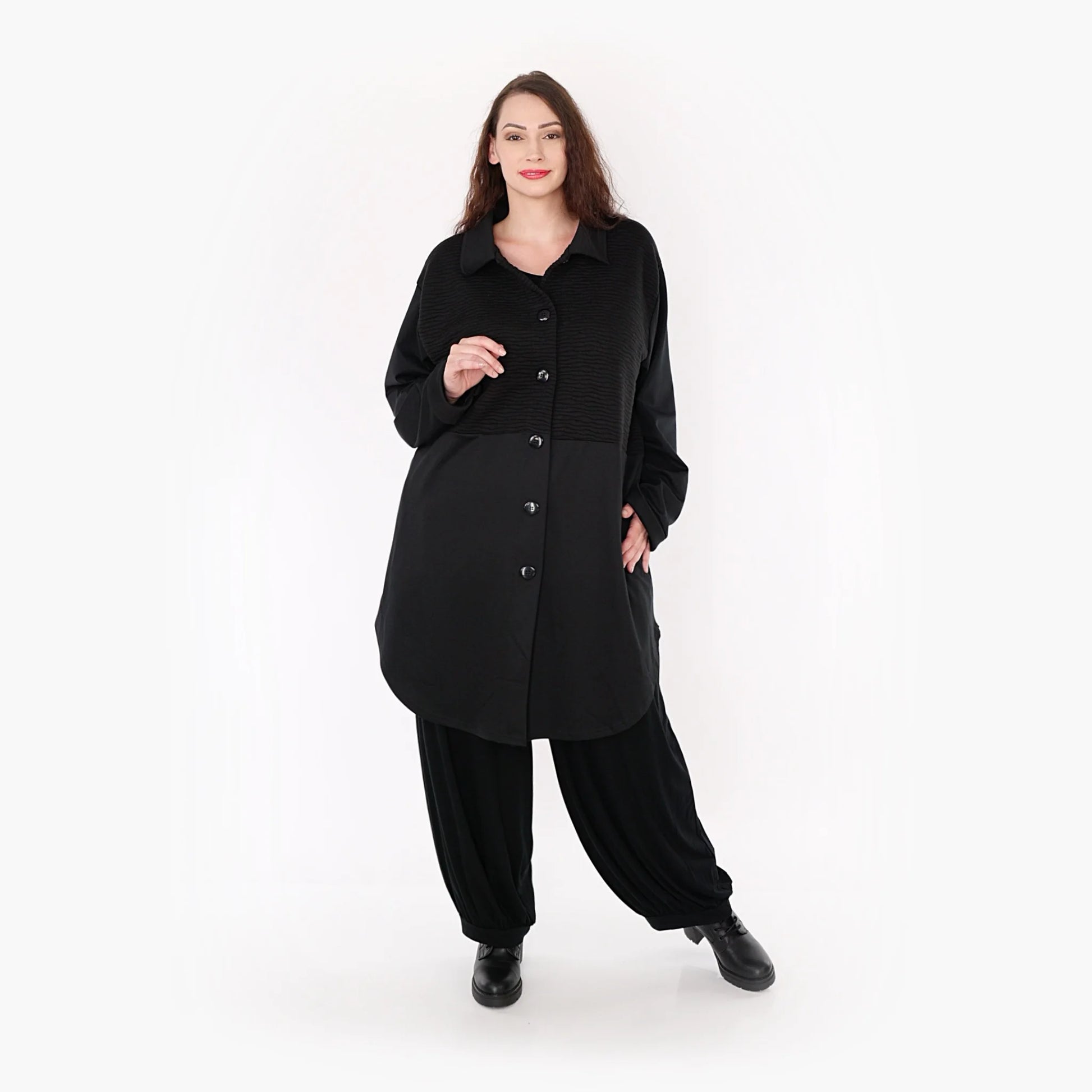 AKH Fashion Bluse in gerundeter Form, aus Materialmix, 1347.06881, Schwarz, Wellen