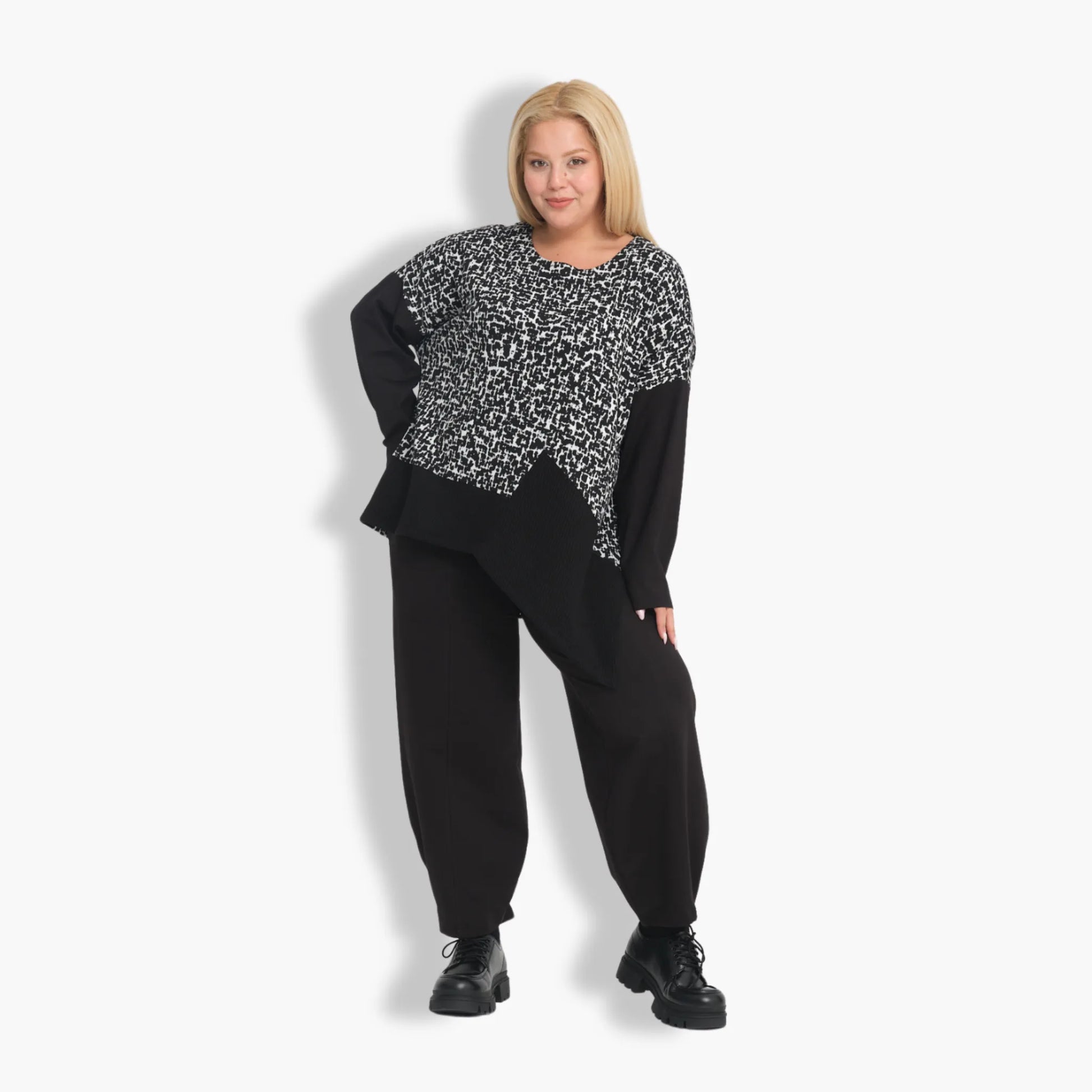 Shirt von Zedd Plus aus Viskose, 24541, Schwarz/Weiß, Abstrakt, Schick, Modern, Bequem