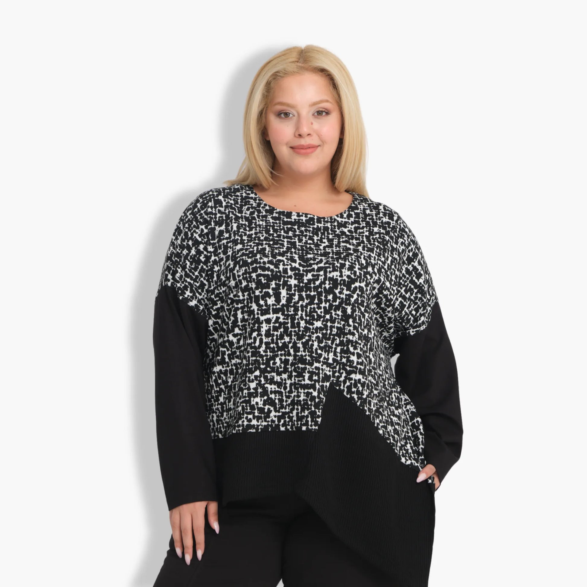 Shirt von Zedd Plus aus Viskose, 24541, Schwarz/Weiß, Abstrakt, Schick, Modern, Bequem