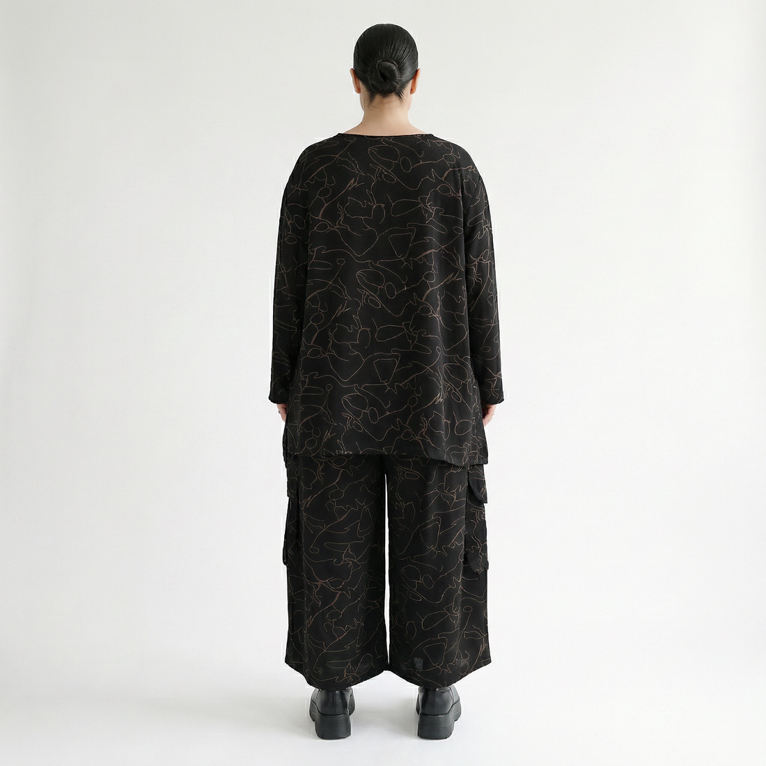  A-Form Bigshirt von AKH Fashion aus Viskose, 1545.00593, Schwarz/Braun, Kringel, Ausgefallen