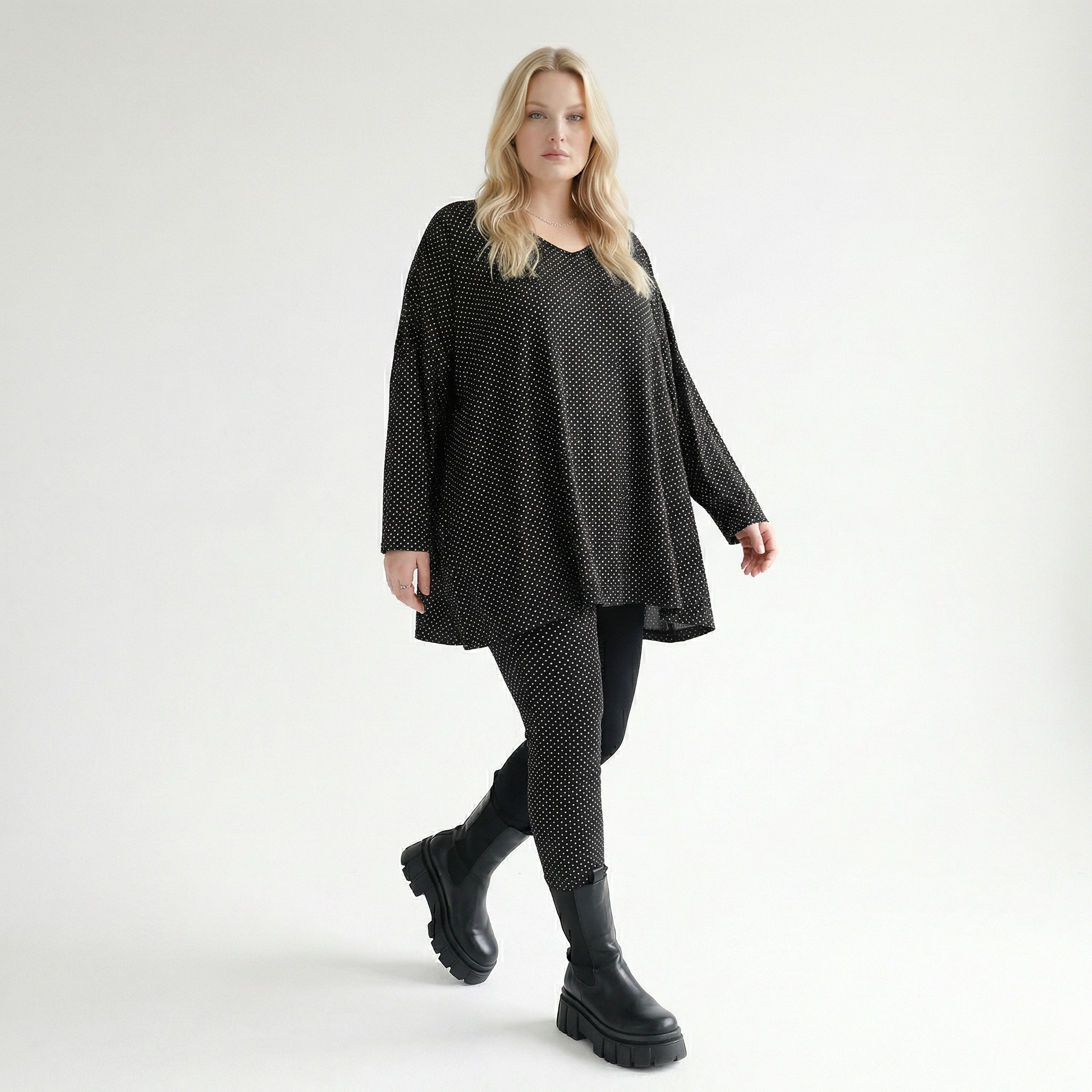  A-Form Bigshirt von AKH Fashion aus Viskose, 1558.00593, Schwarz/Weiß, Punkte, Ausgefallen