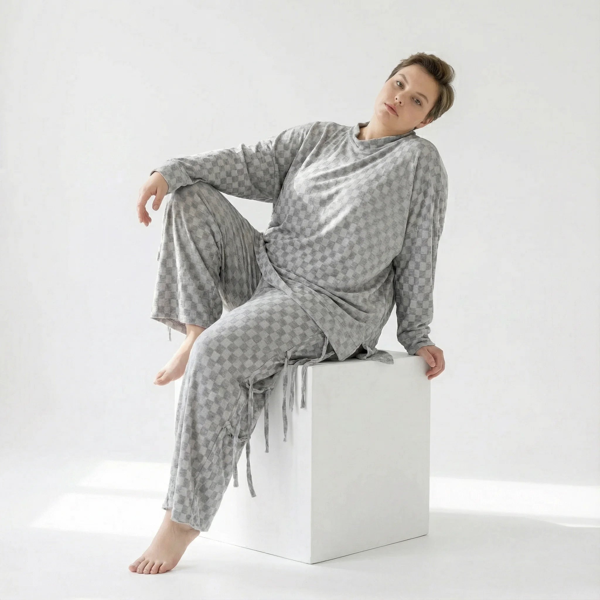  AKH Fashion Bigshirt in gerader Form, aus Viskose, 1540.07124, Grau, Kariert, Ausgefallen