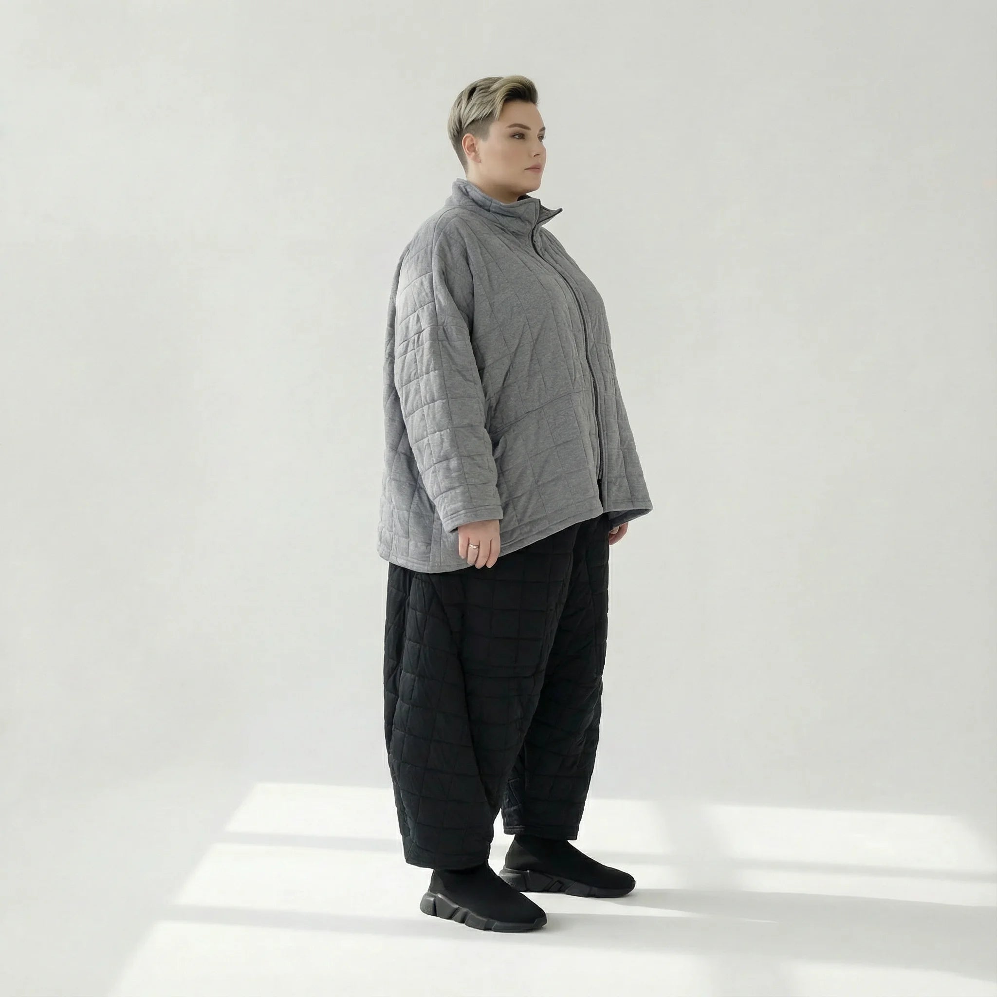  AKH Fashion Jacke in kastiger Form, aus Viskose, 1561.07104, Grau, Kariert, Ausgefallen