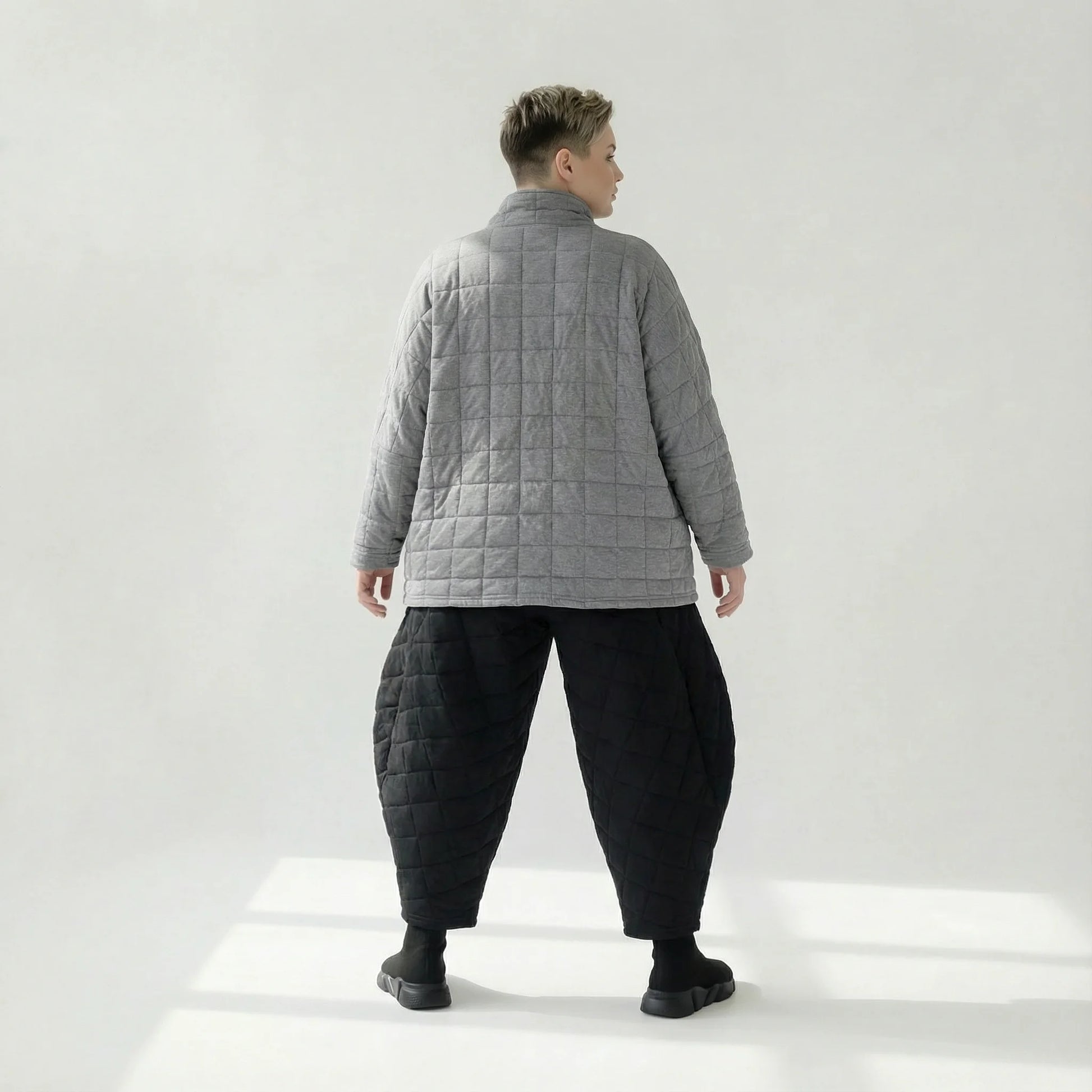  AKH Fashion Jacke in kastiger Form, aus Viskose, 1561.07104, Grau, Kariert, Ausgefallen