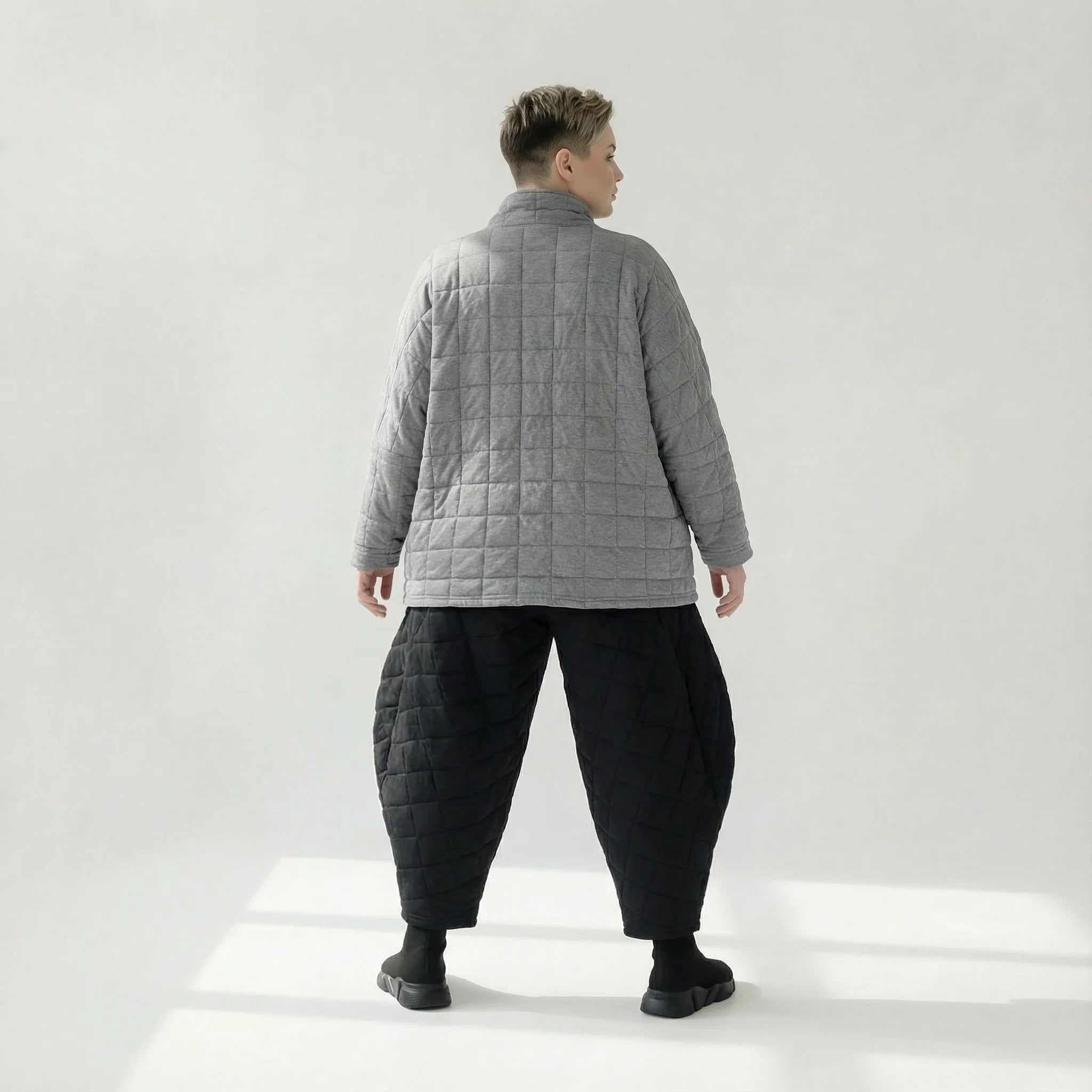  AKH Fashion Jacke in kastiger Form, aus Viskose, 1561.07104, Grau, Kariert, Ausgefallen