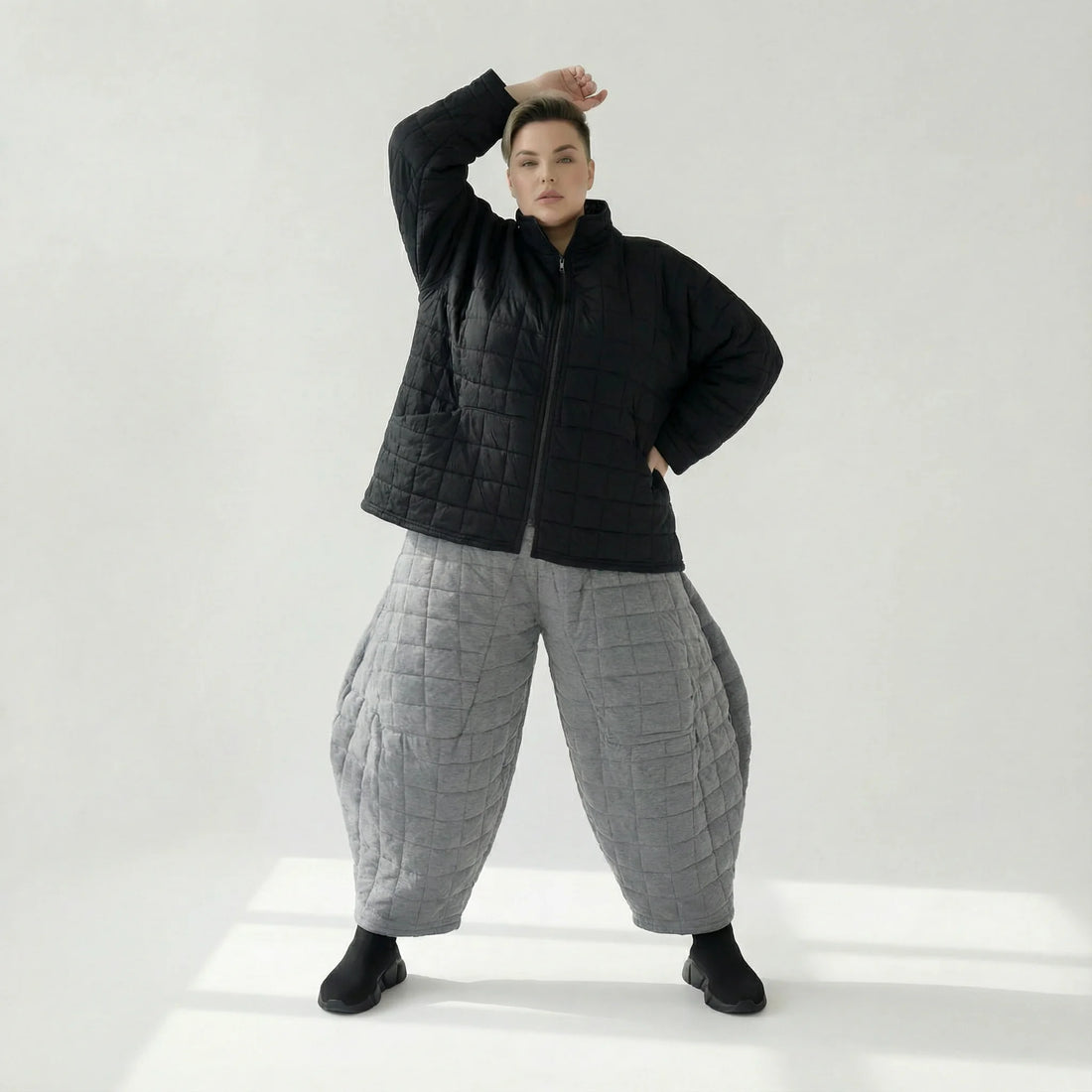  AKH Fashion Jacke in kastiger Form, aus Viskose, 1561.07104, Schwarz, Kariert, Schick