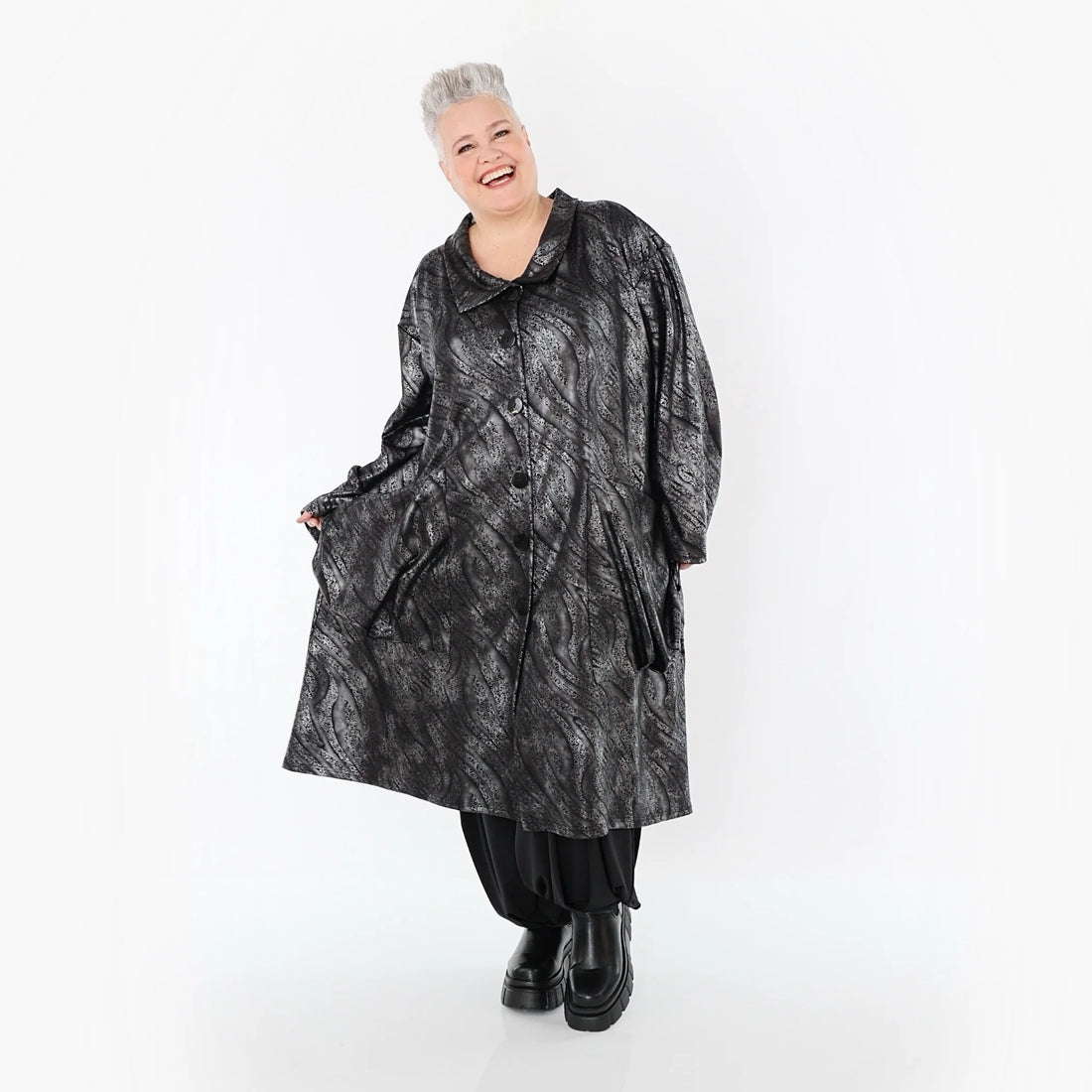  AKH Premium Mantel in gerader Form, aus Viskose, P1019.7153, Silber/Schwarz, Zebra, Schick