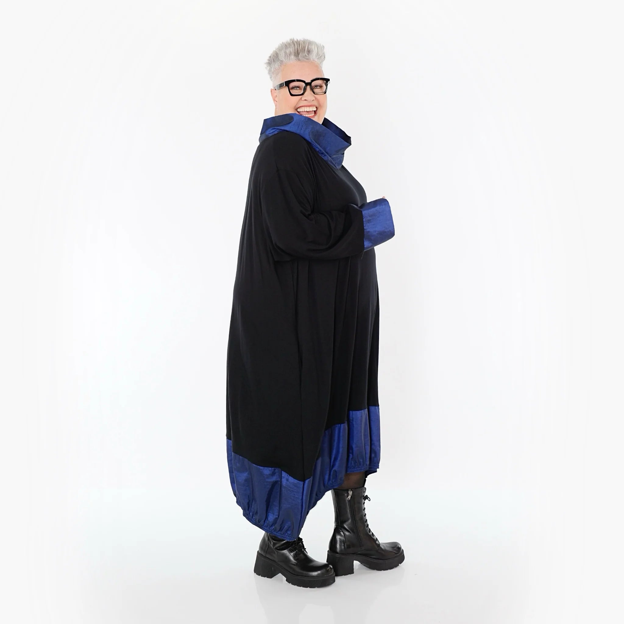  Ballonkleid von AKH Premium aus Viskose, P107156, Schwarz/Royalblau, Ausgefallen, Zeitlos