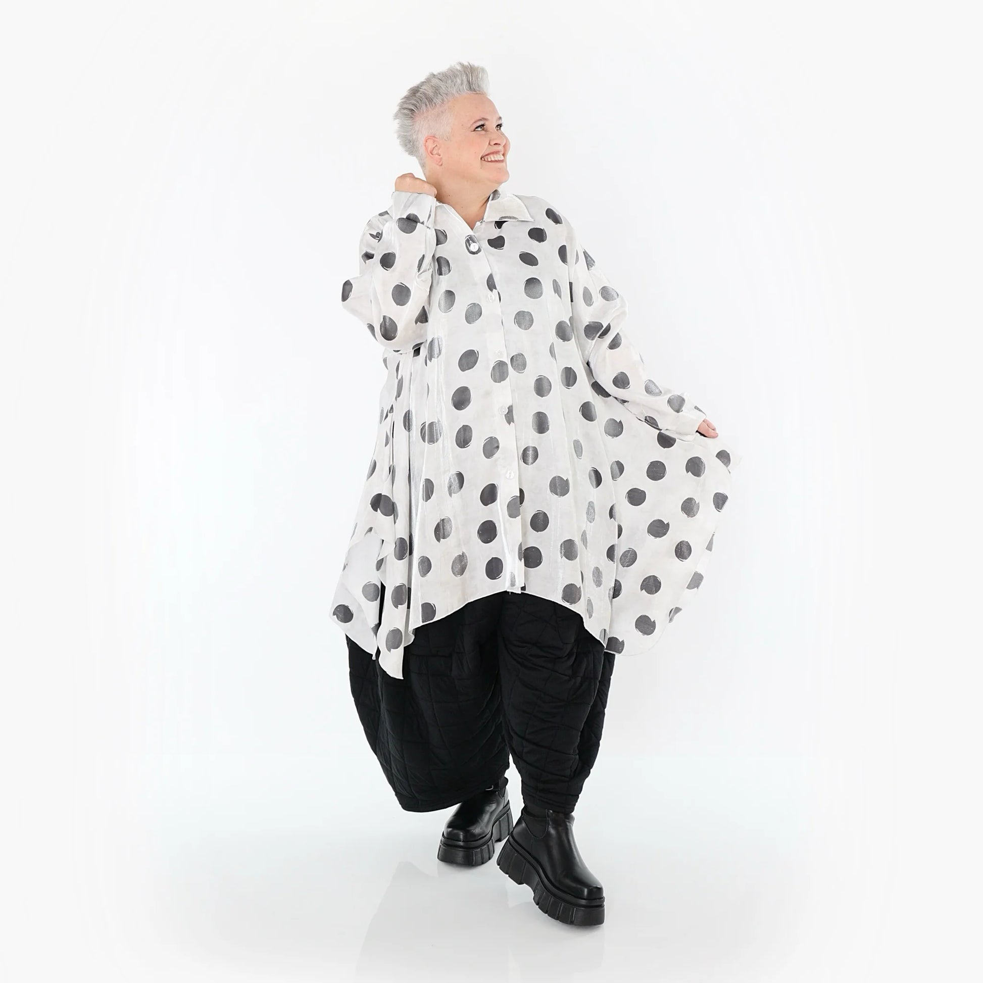  A-Form Bluse von AKH Premium aus Viskose, P1026.6917, Weiß/Grau, Punkte, Ausgefallen