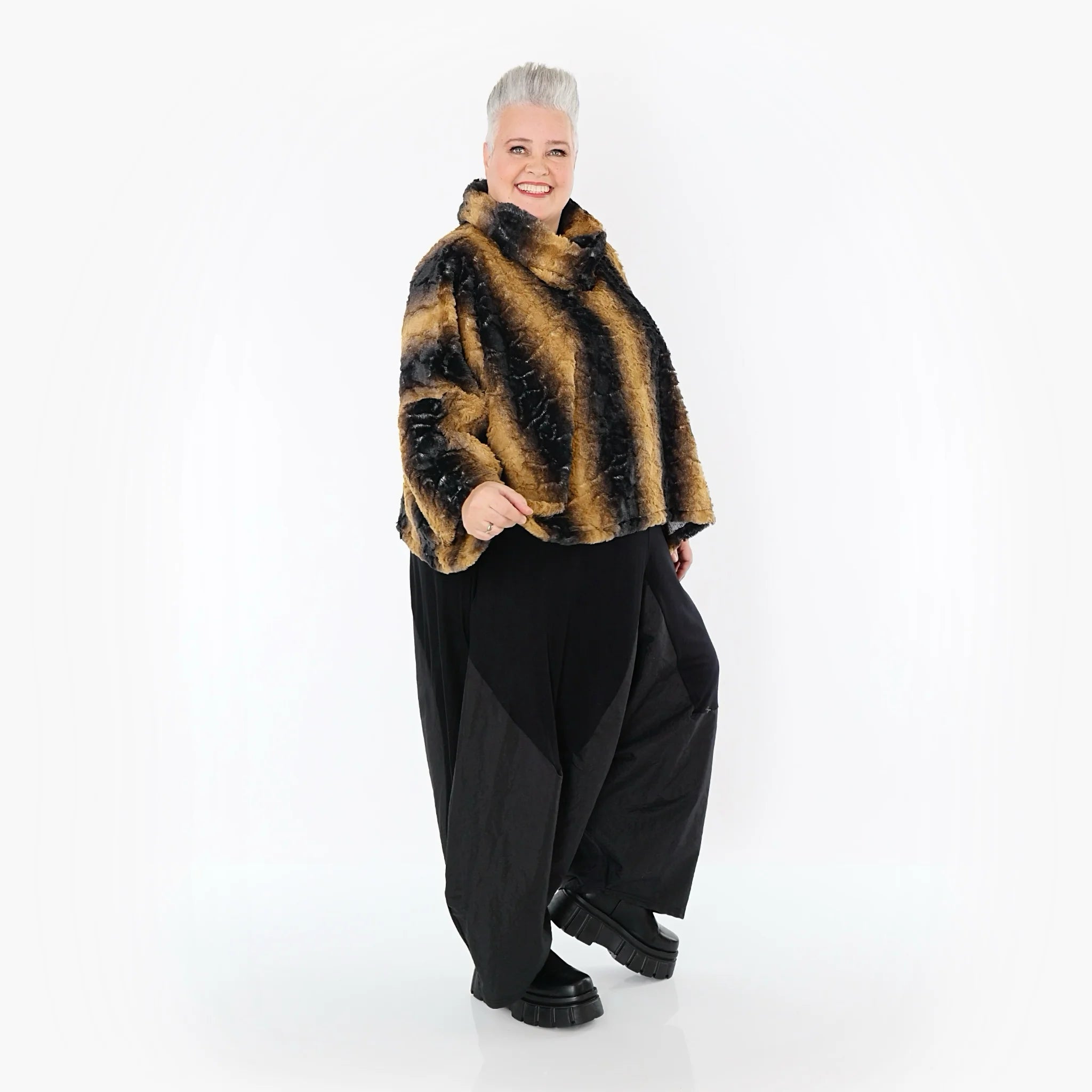  AKH Fashion Bigshirt in kastiger Form, aus Polyester, 1565.03019, Schwarz/Senf, Schick
