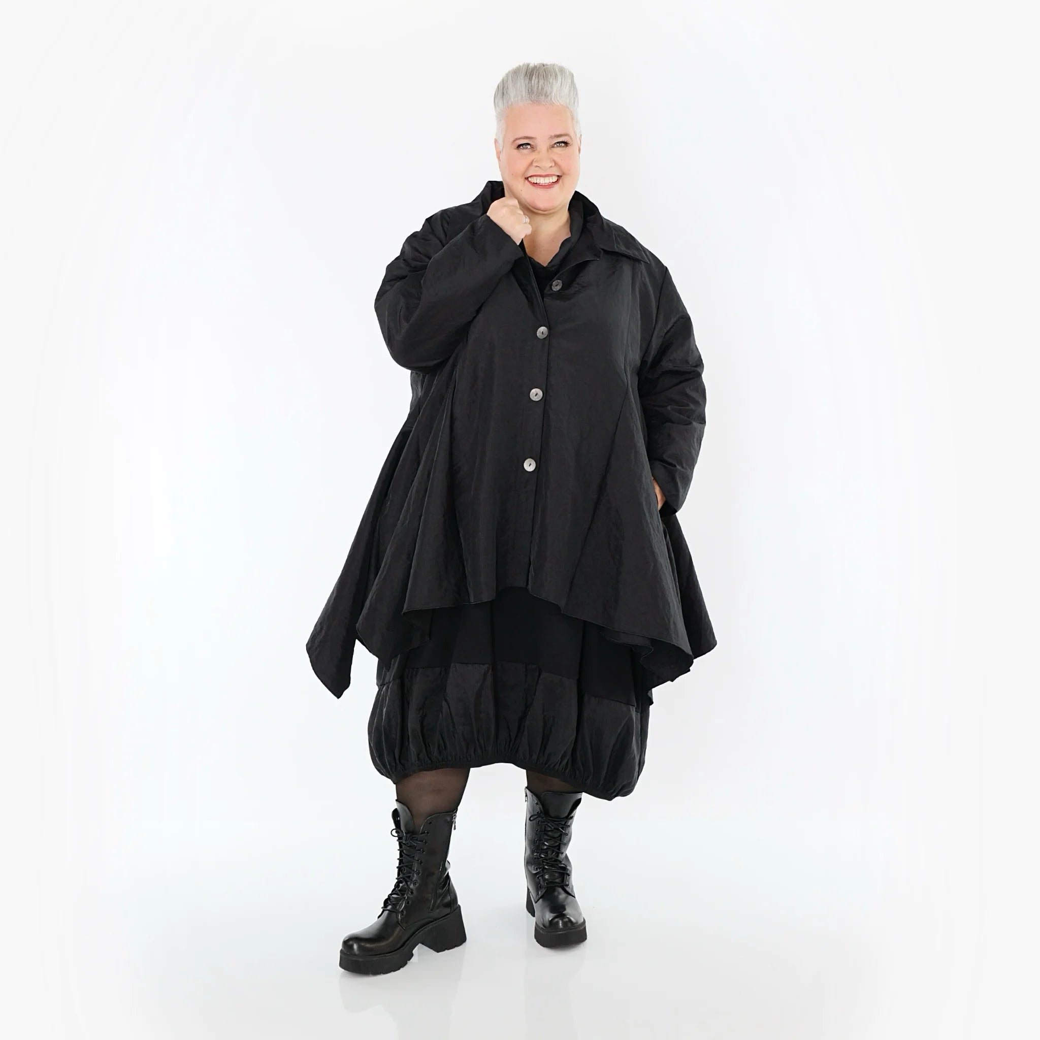  AKH Premium Jacke in Glocken-Form, aus Viskose, P107148, Schwarz, Ausgefallen, Zeitlos