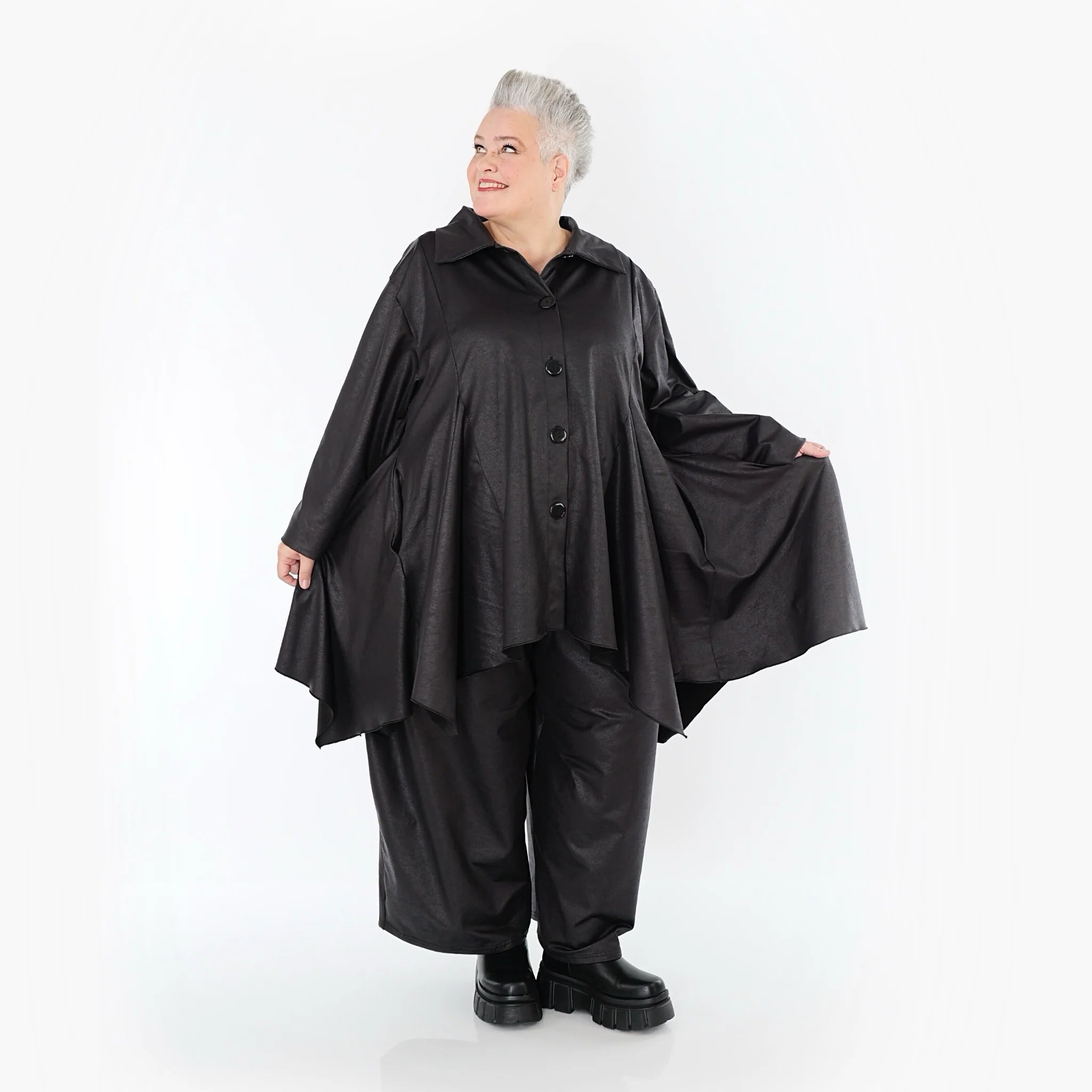  AKH Premium Jacke in Glocken-Form, aus Materialmix, P1027.7148, Schwarz, Ausgefallen