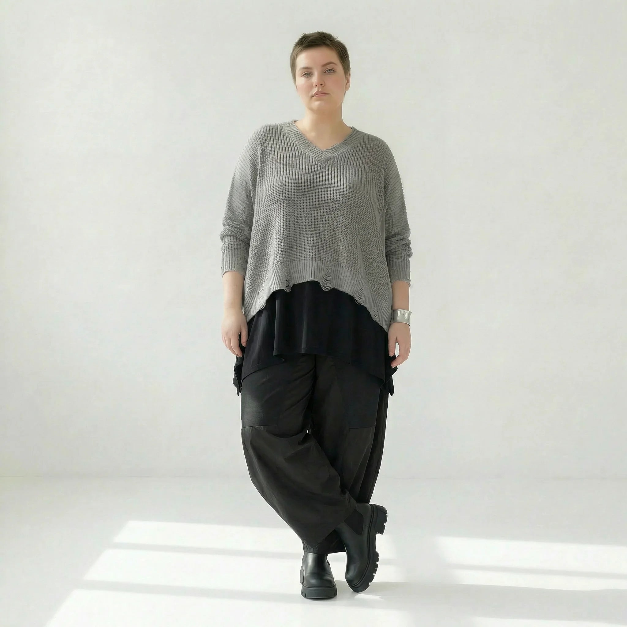  AKH Premium Überwurf in kastiger Form, aus Baumwolle, P1032.2602, Grau, Ausgefallen