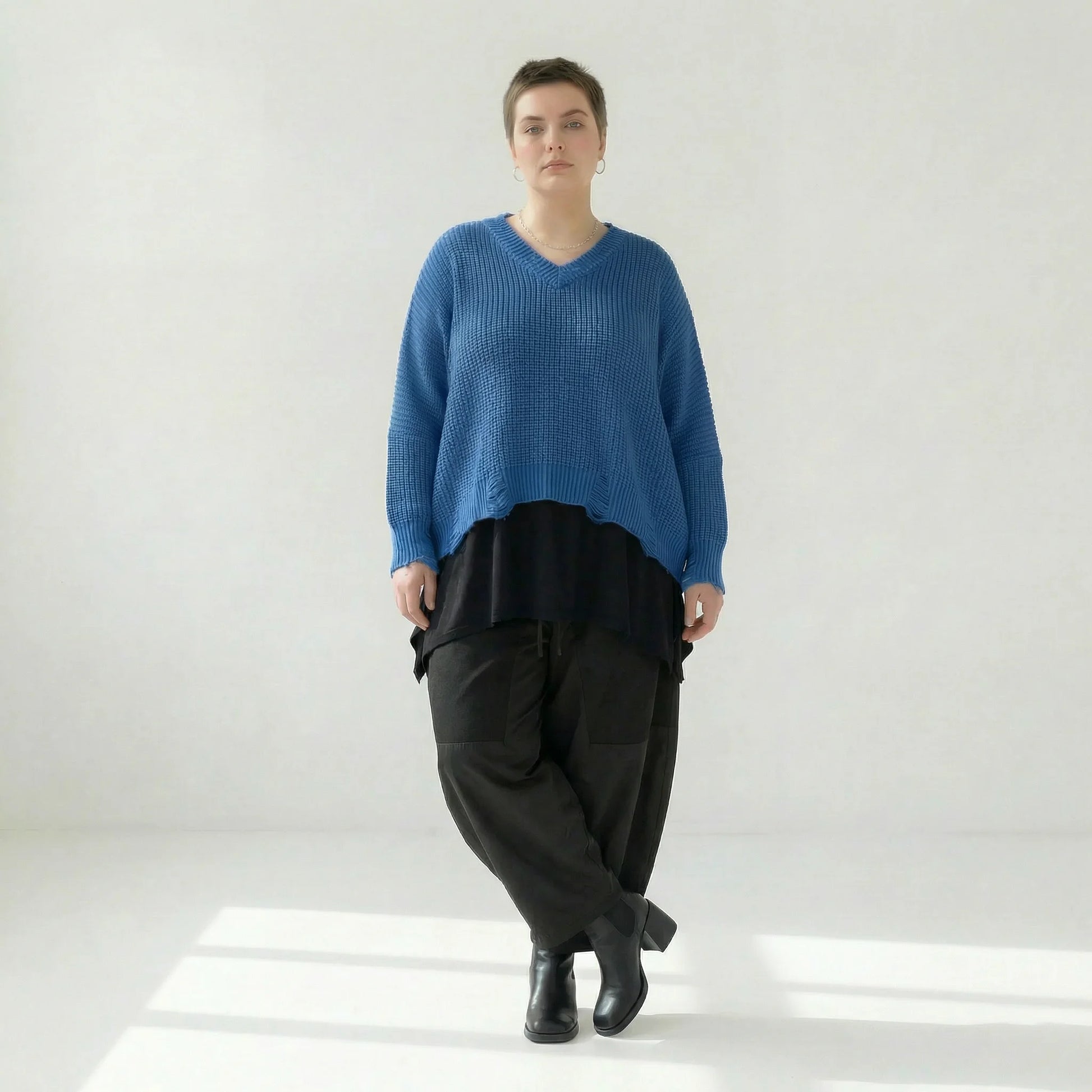  AKH Premium Überwurf in kastiger Form, aus Baumwolle, P1032.2602, JeansBlau, Ausgefallen