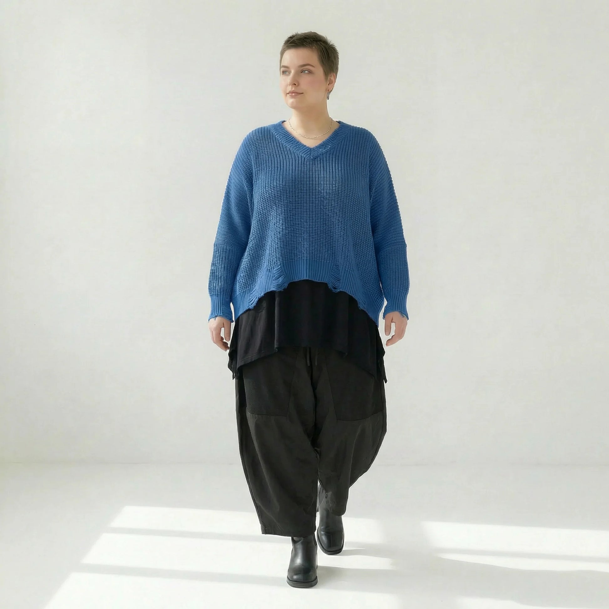  AKH Premium Überwurf in kastiger Form, aus Baumwolle, P1032.2602, JeansBlau, Ausgefallen