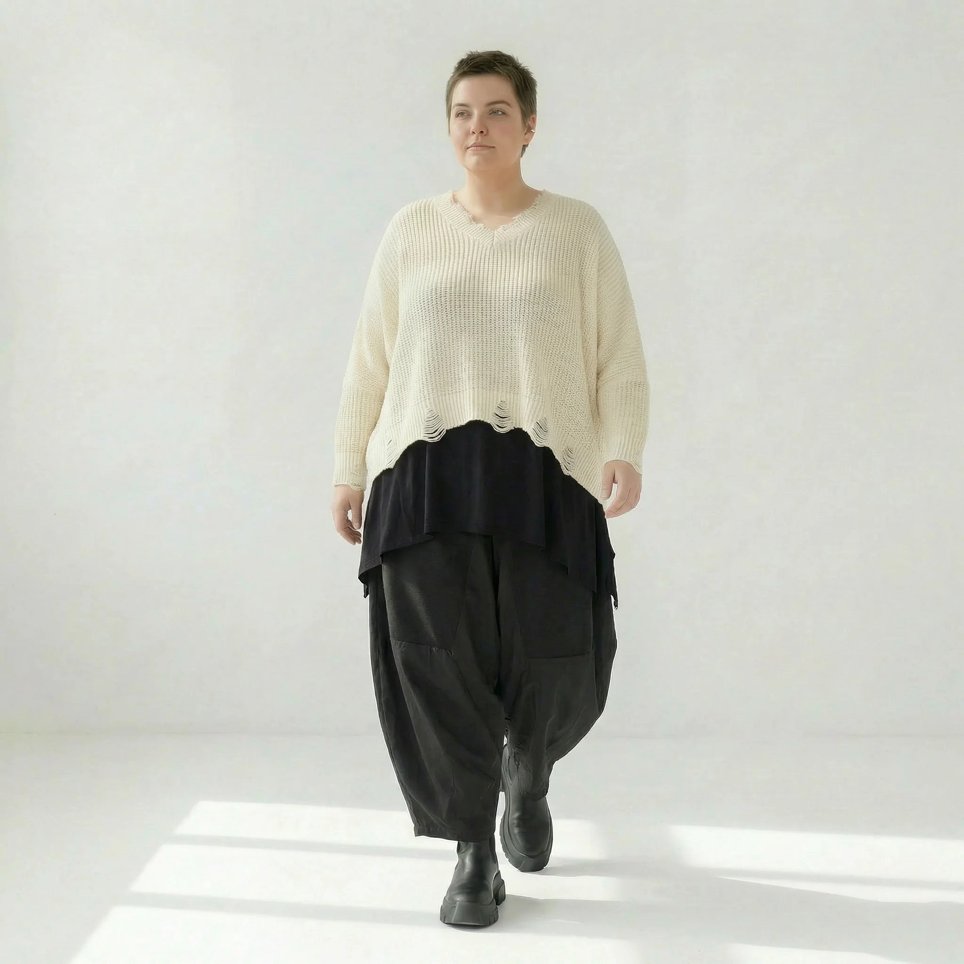  AKH Premium Überwurf in kastiger Form, aus Baumwolle, P1032.2602, Weiß, Ausgefallen