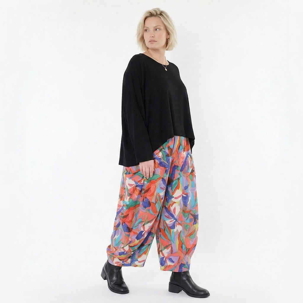 Legere Ballon Hose im trendigen Lagenlook mit ausgefallenem Blumendruck und weichem Tragegefühl, Mehrfarbig