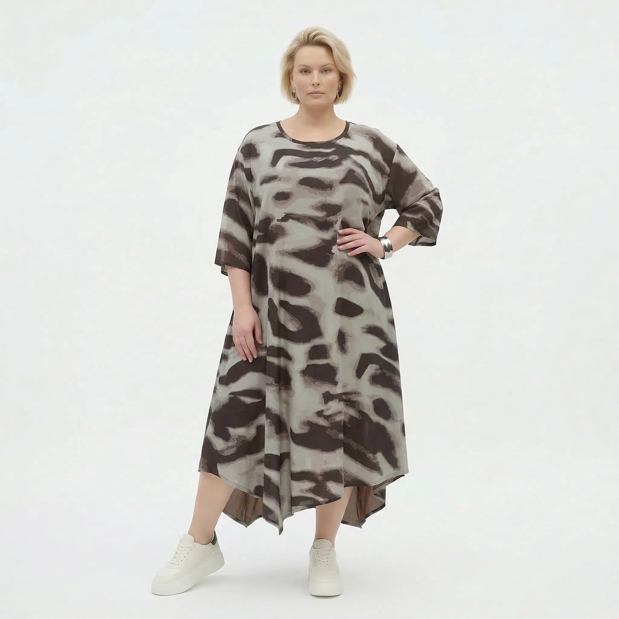 Ausgefallenes Ballon Kleid im modernen Lagenlook mit leicht fließender Silhouette, 3/4 Arm, Grau/Braun