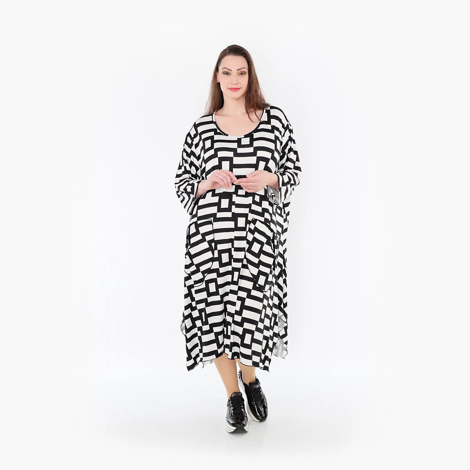  Ballonkleid von AKH Fashion aus Materialmix, 1314.06025, Weiß/Schwarz, Kariert, Schick