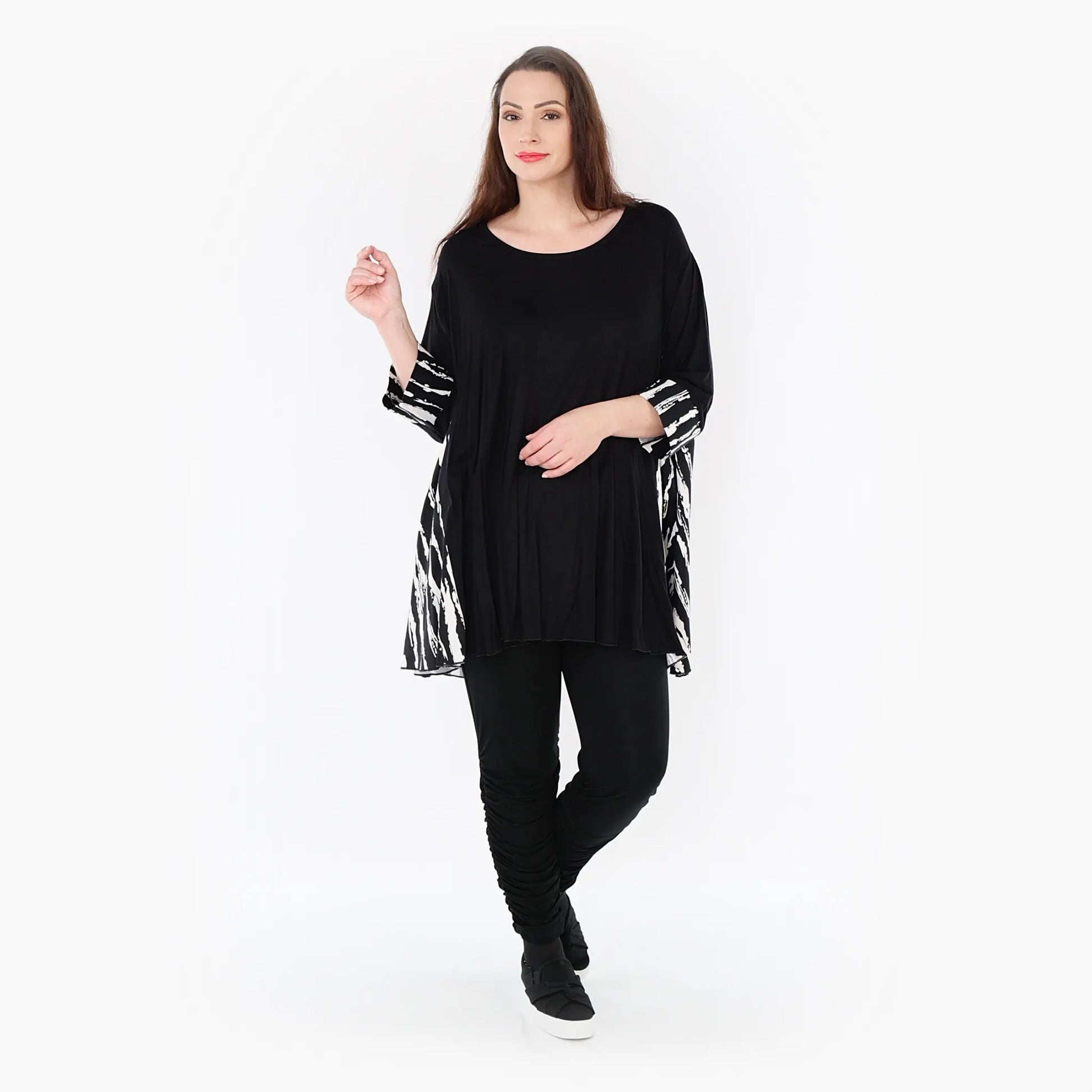  A-Form Bigshirt von AKH Fashion aus Baumwolle, 1418.00593, Schwarz/Weiß, Schick, Modern