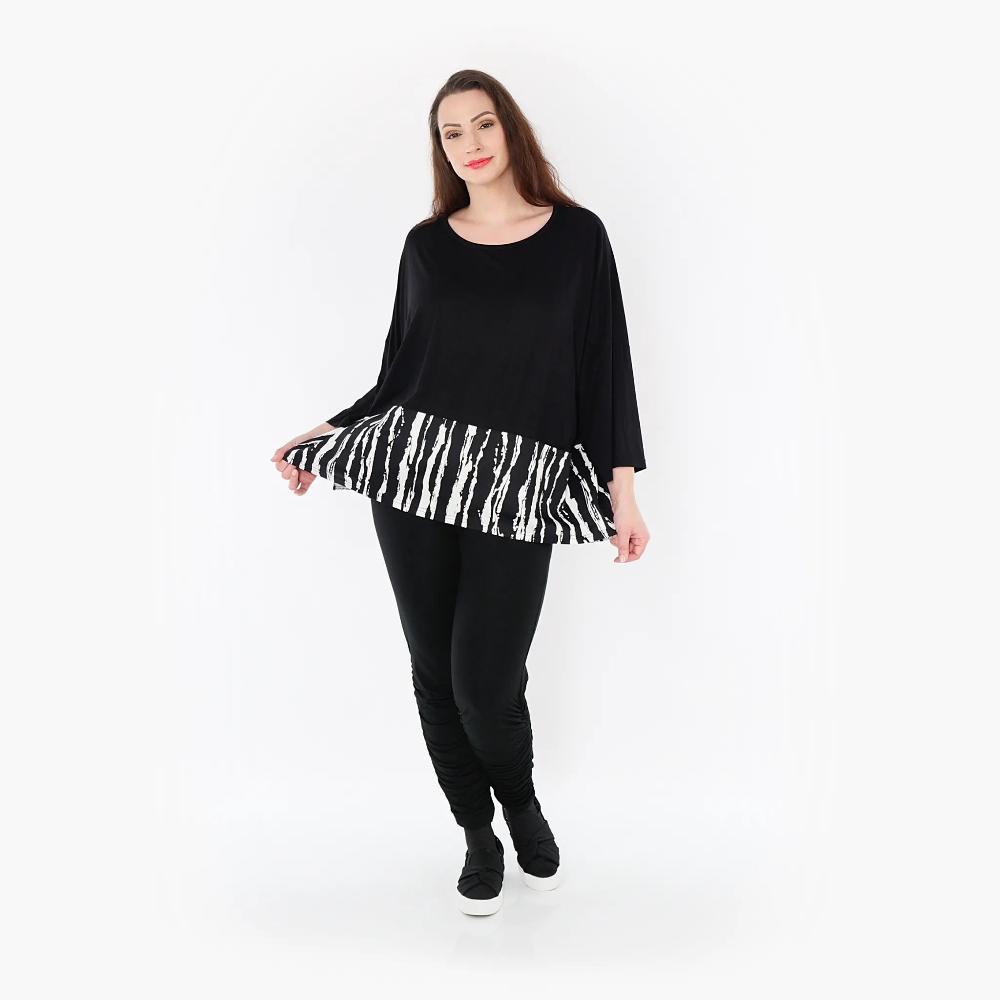  AKH Fashion Bigshirt in kastiger Form, aus Baumwolle, 1418.06888, Schwarz/Weiß, Schick