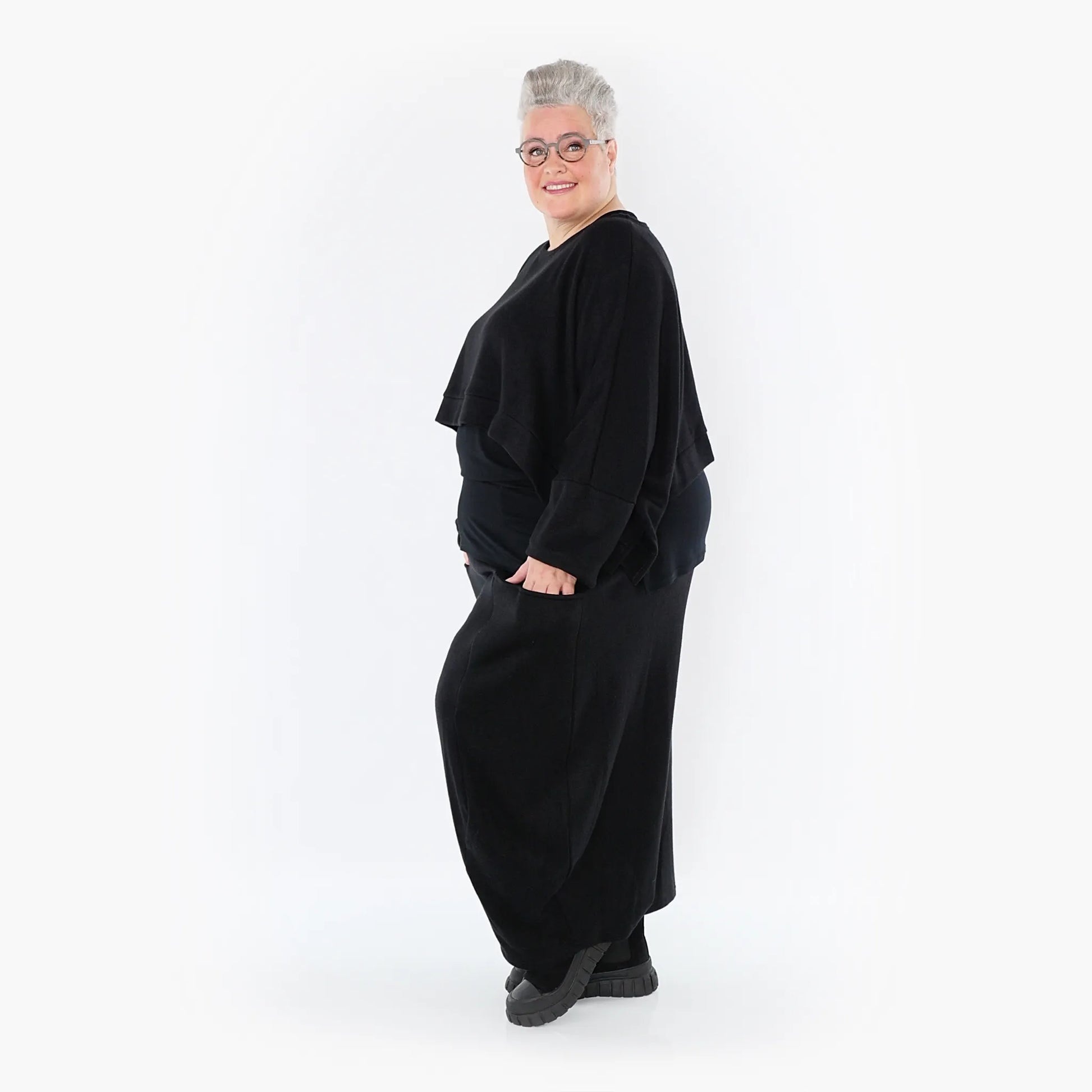  AKH Fashion Bigshirt in kastiger Form, aus Viskose, 1429.07011, Schwarz, Schick, Modern