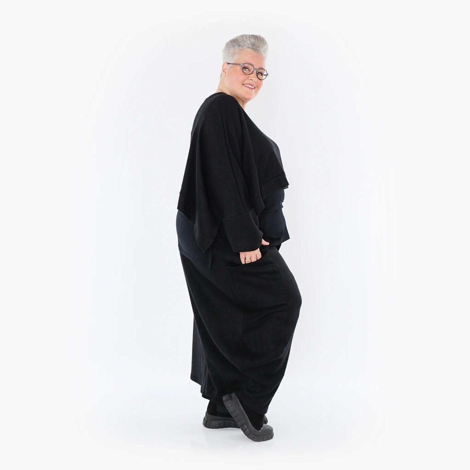  AKH Fashion Bigshirt in kastiger Form, aus Viskose, 1429.07011, Schwarz, Schick, Modern