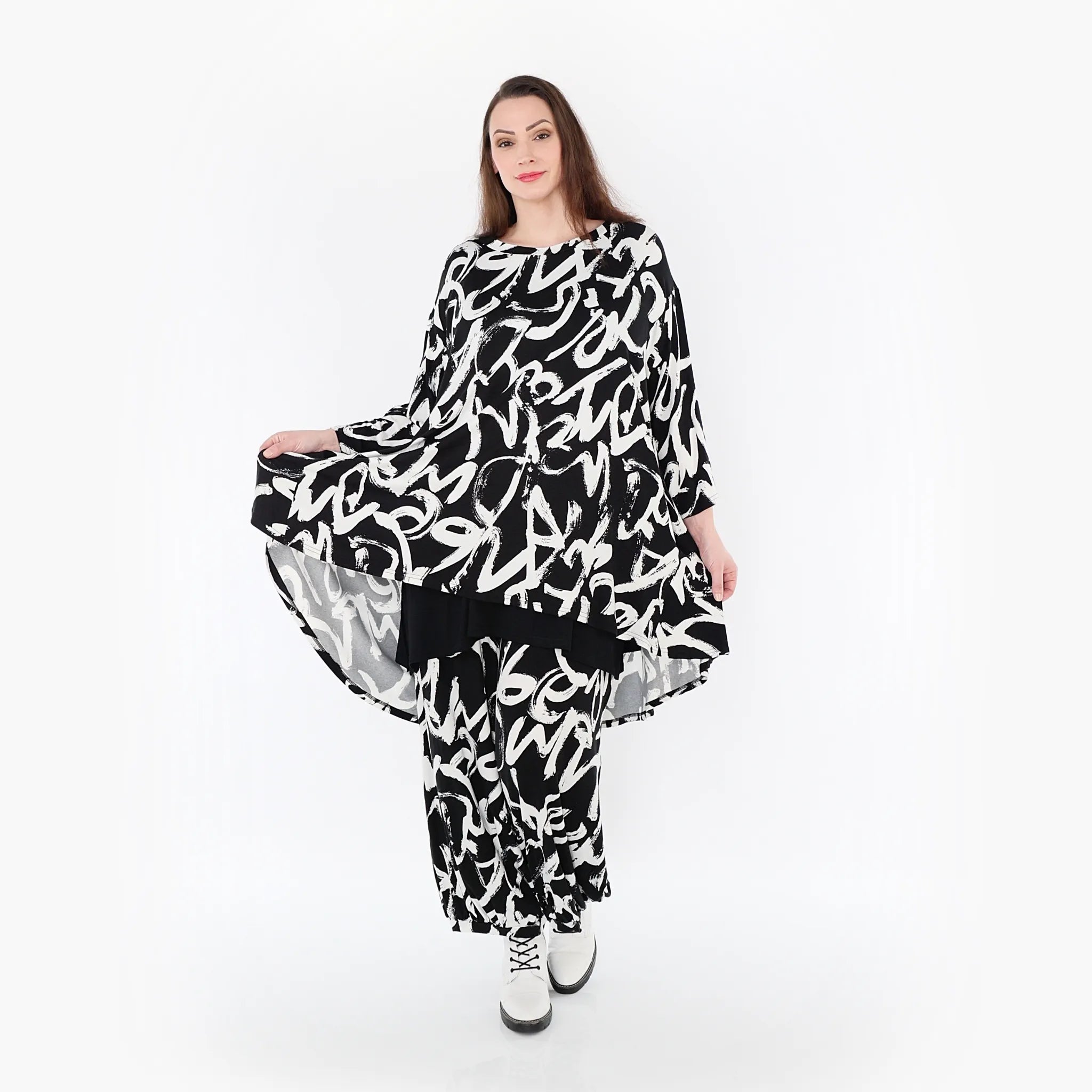  AKH Fashion Shirt in Vokuhila-Form, aus Viskose, 1434.07028, Schwarz/Weiß, Schick, Modern