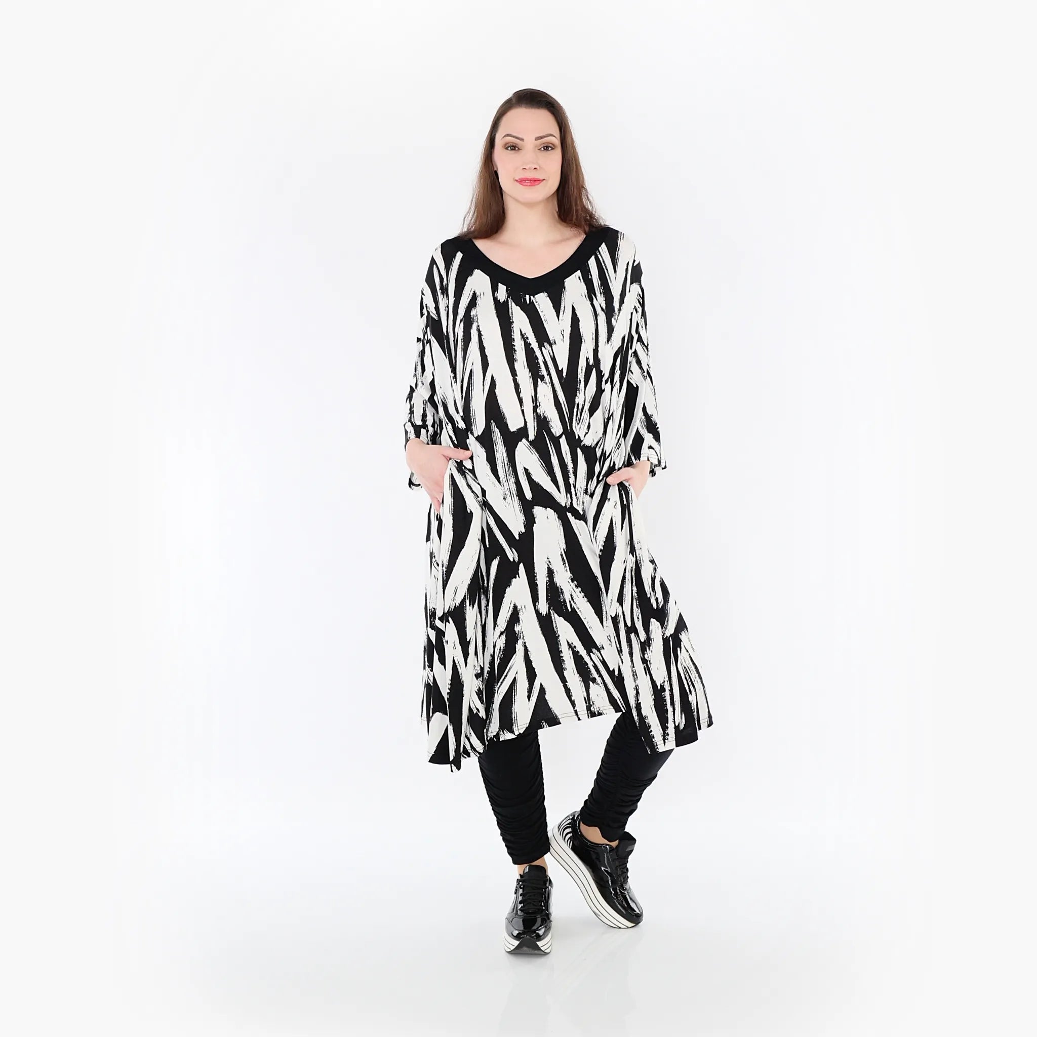  A-Form Kleid von AKH Fashion aus Viskose, 1439.07022, Weiß/Schwarz, Schick, Modern, Bequem