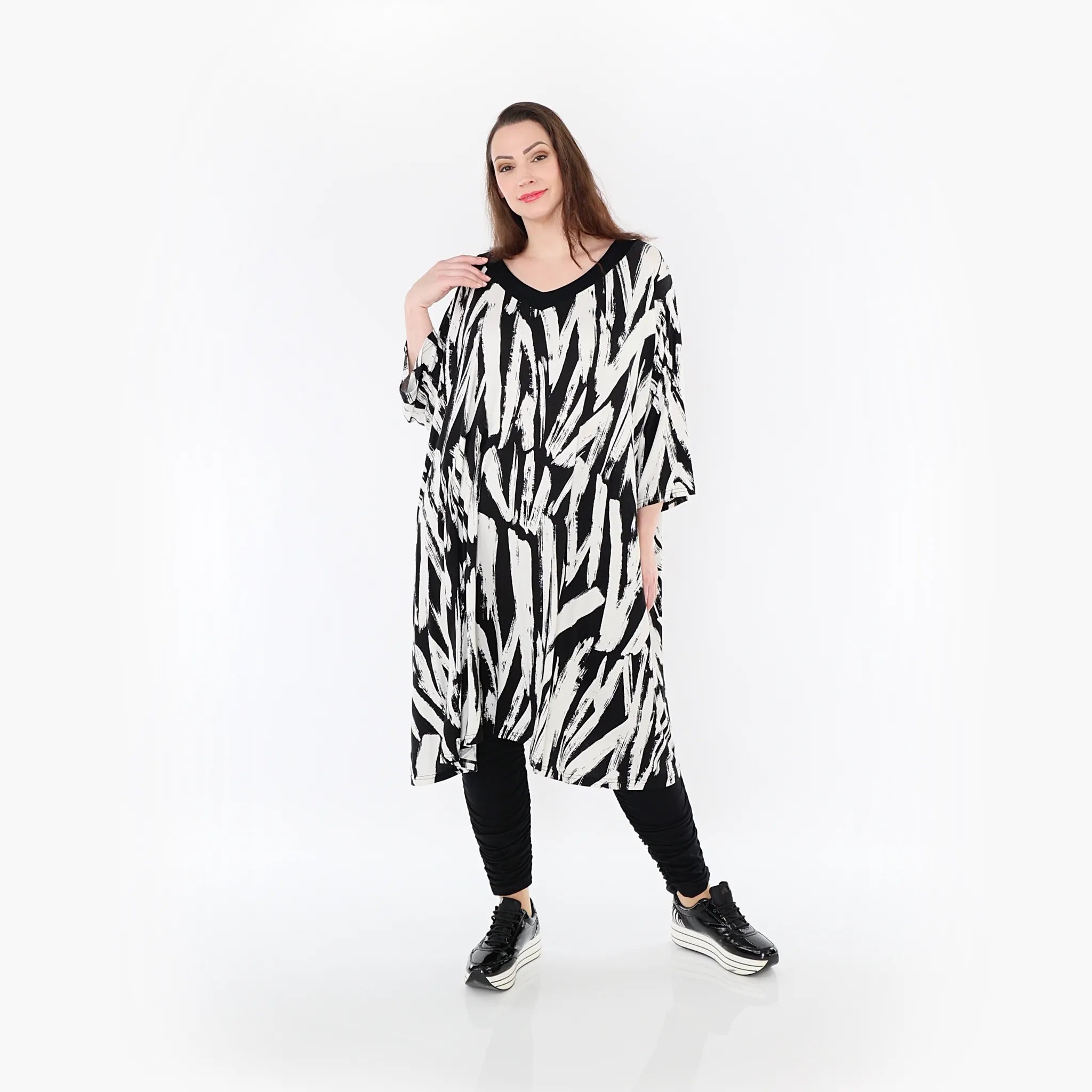  A-Form Kleid von AKH Fashion aus Viskose, 1439.07022, Weiß/Schwarz, Schick, Modern, Bequem