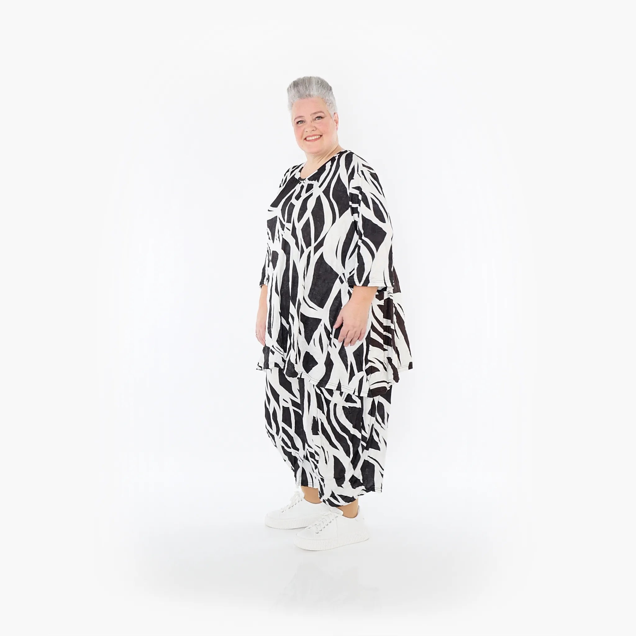  A-Form Bigshirt von AKH Fashion aus Viskose, 1460.00593, Schwarz/Weiß, Zebra, Ausgefallen