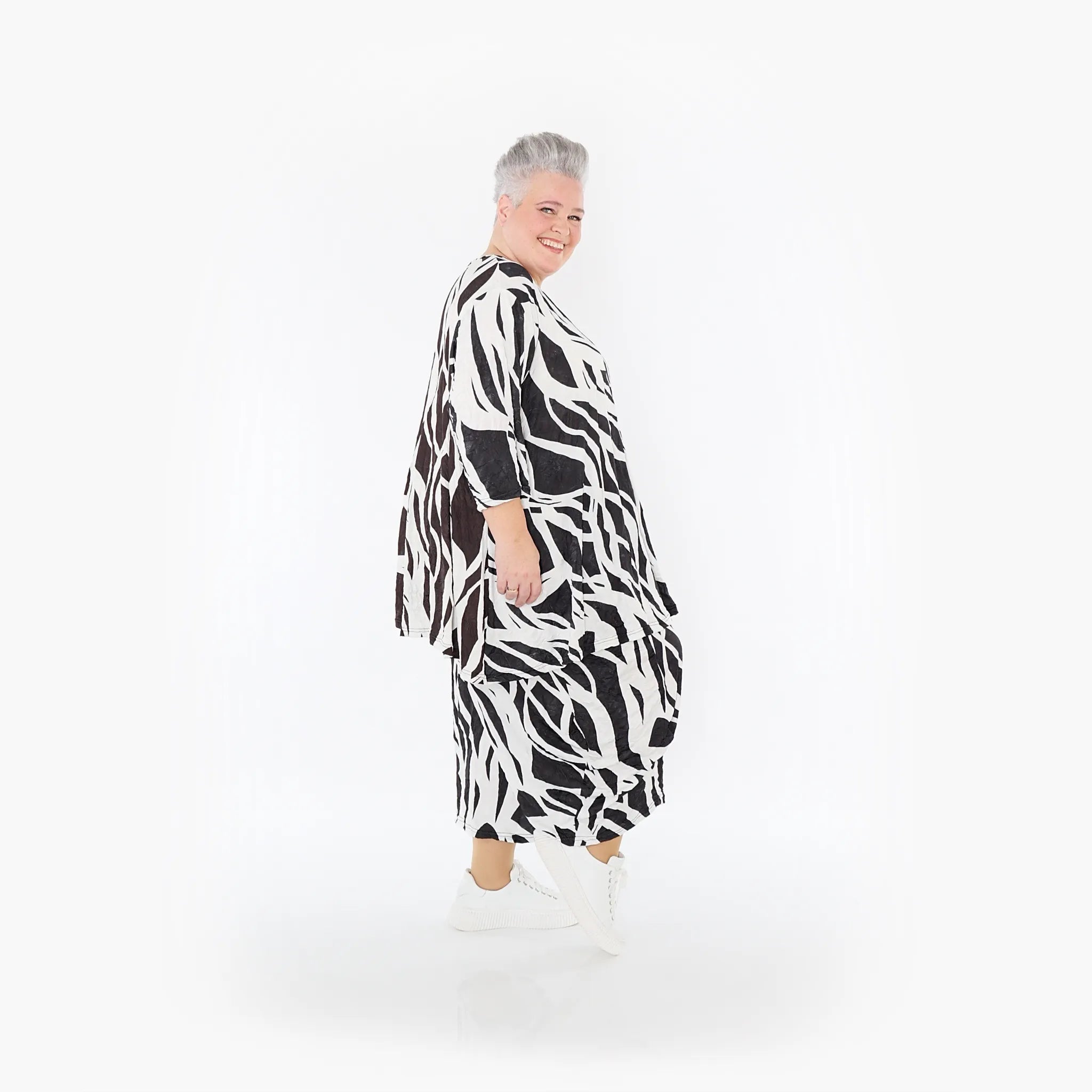  A-Form Bigshirt von AKH Fashion aus Viskose, 1460.00593, Schwarz/Weiß, Zebra, Ausgefallen